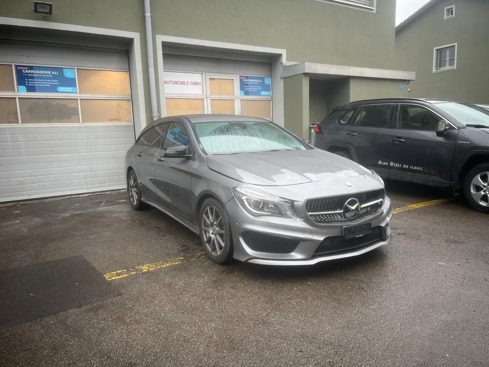 MERCEDES-BENZ CLA Shooting Brake 250 AMG Line 7G-DCT 4Matic