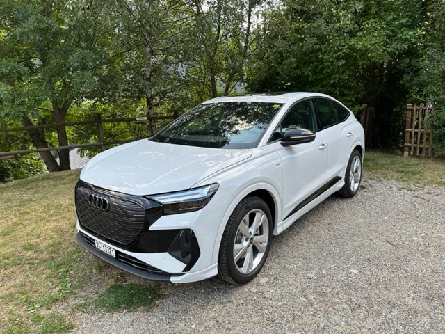 AUDI Q4 Sportback e-tron 50 quattro