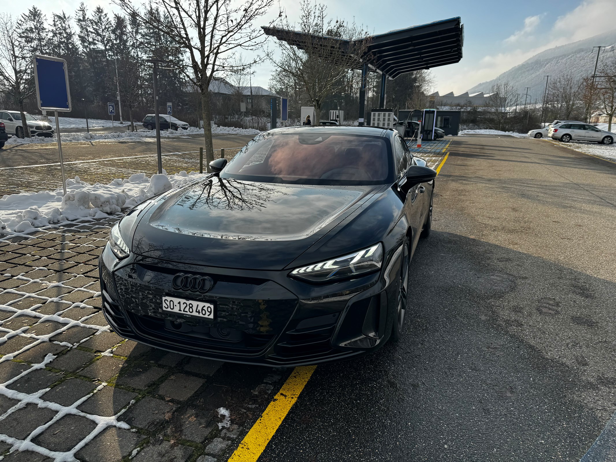 AUDI RS e-tron GT quattro