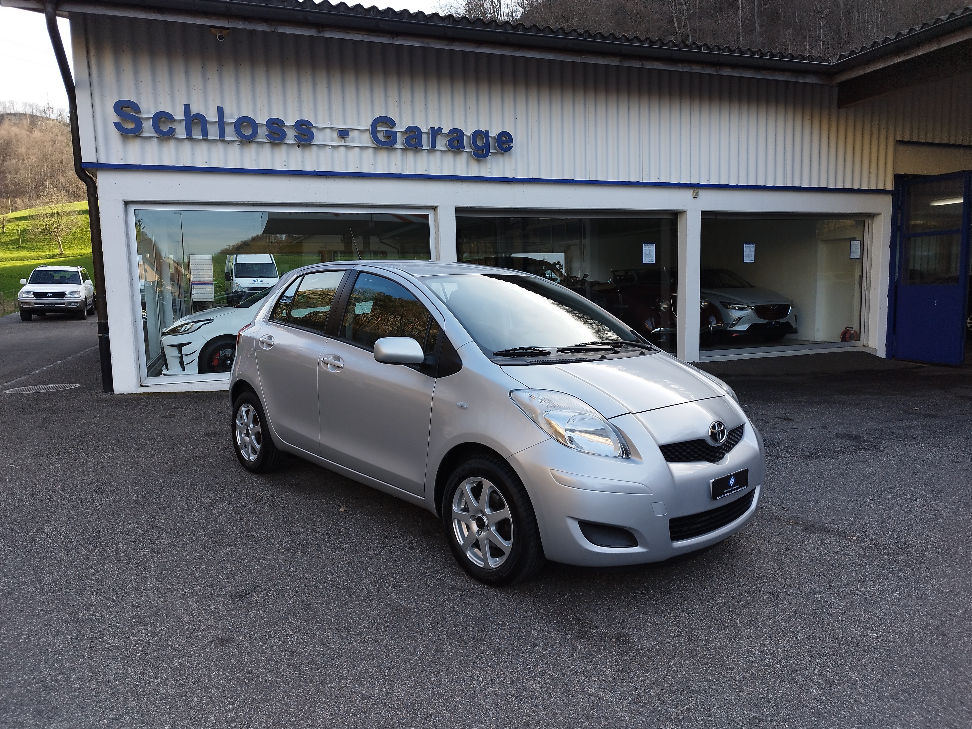 TOYOTA Yaris 1.33 Linea Luna Multimode