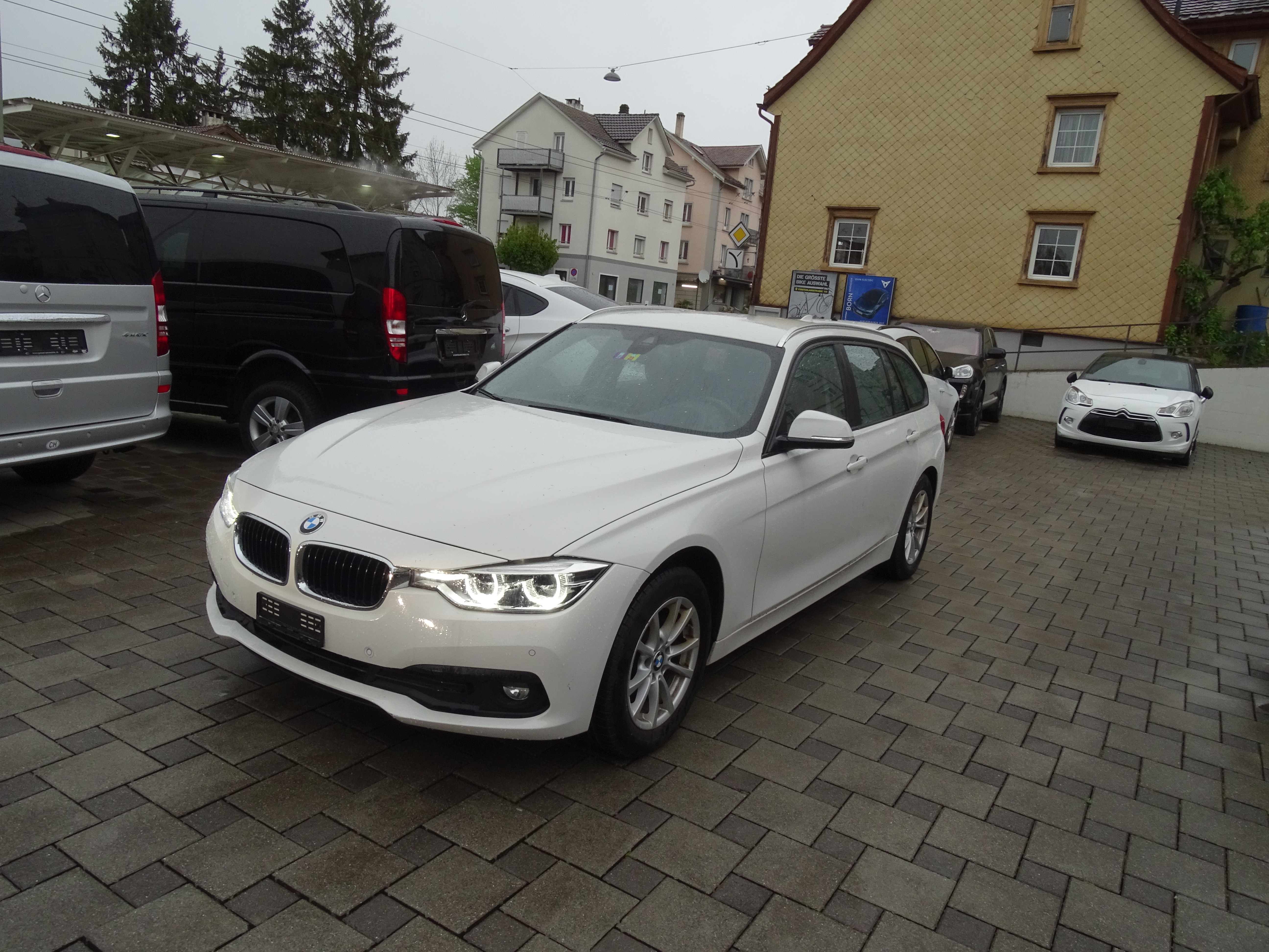 BMW 320d xDrive Touring Steptronic