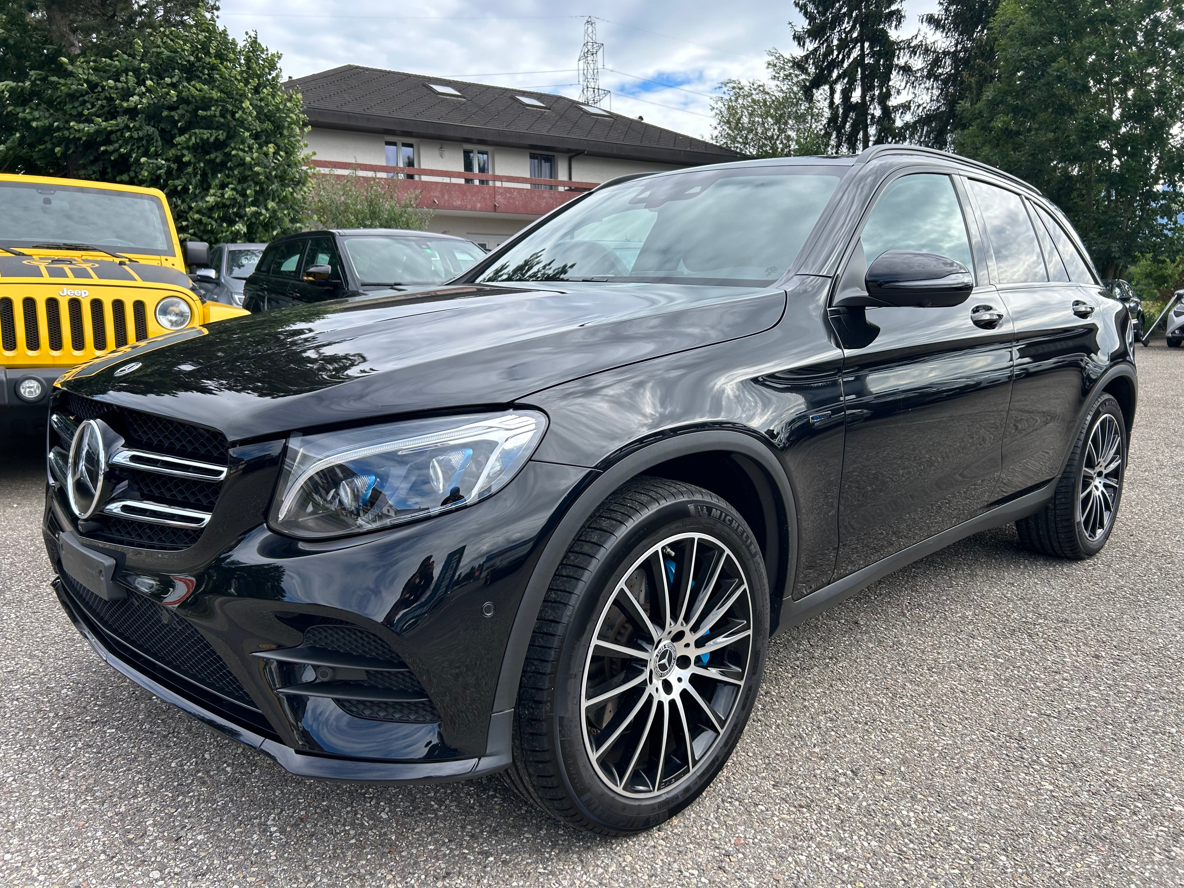 MERCEDES-BENZ GLC 350 e AMG Line 4Matic 7G-Tronic