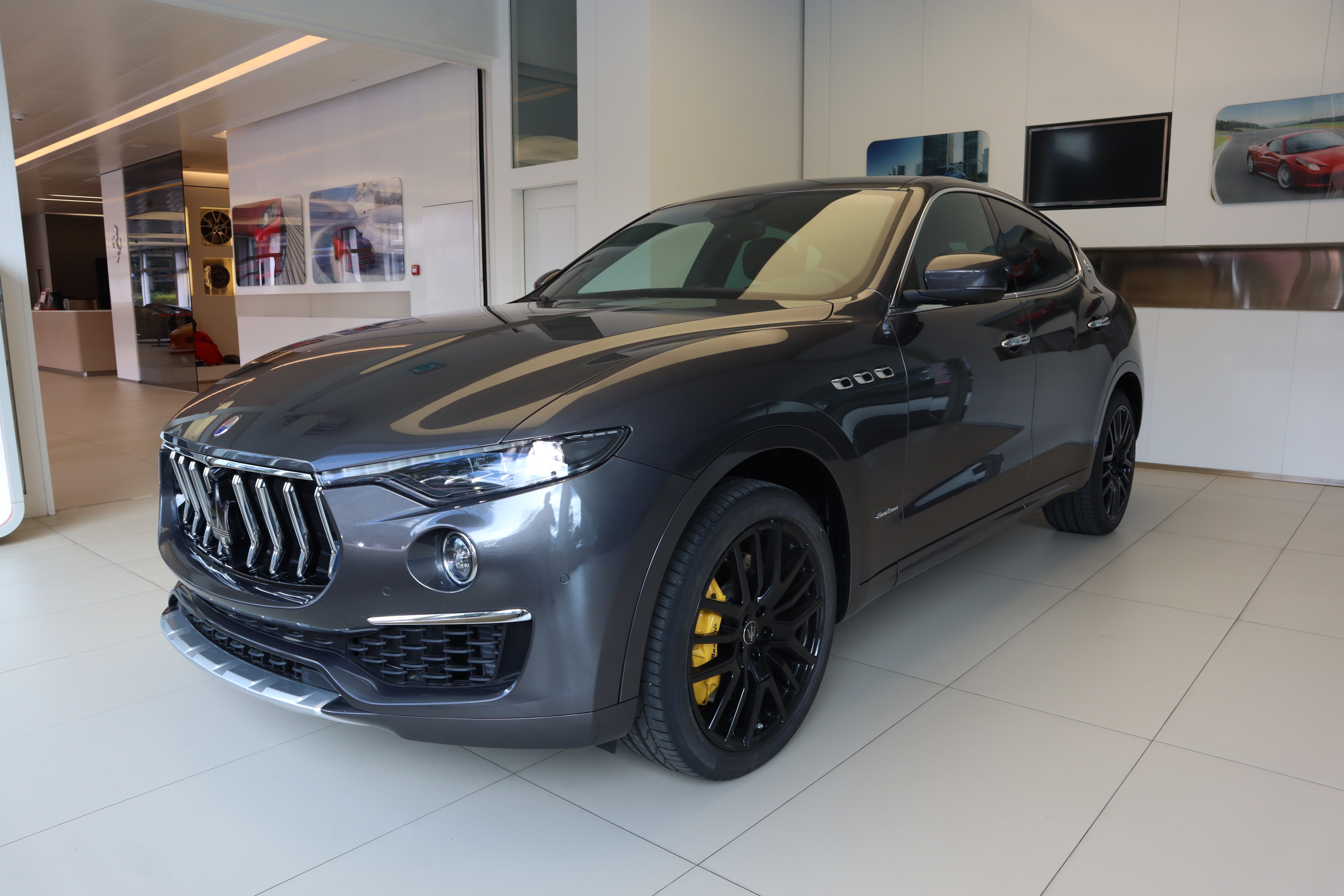 MASERATI Levante S 3.0 V6 GranLusso Automatica