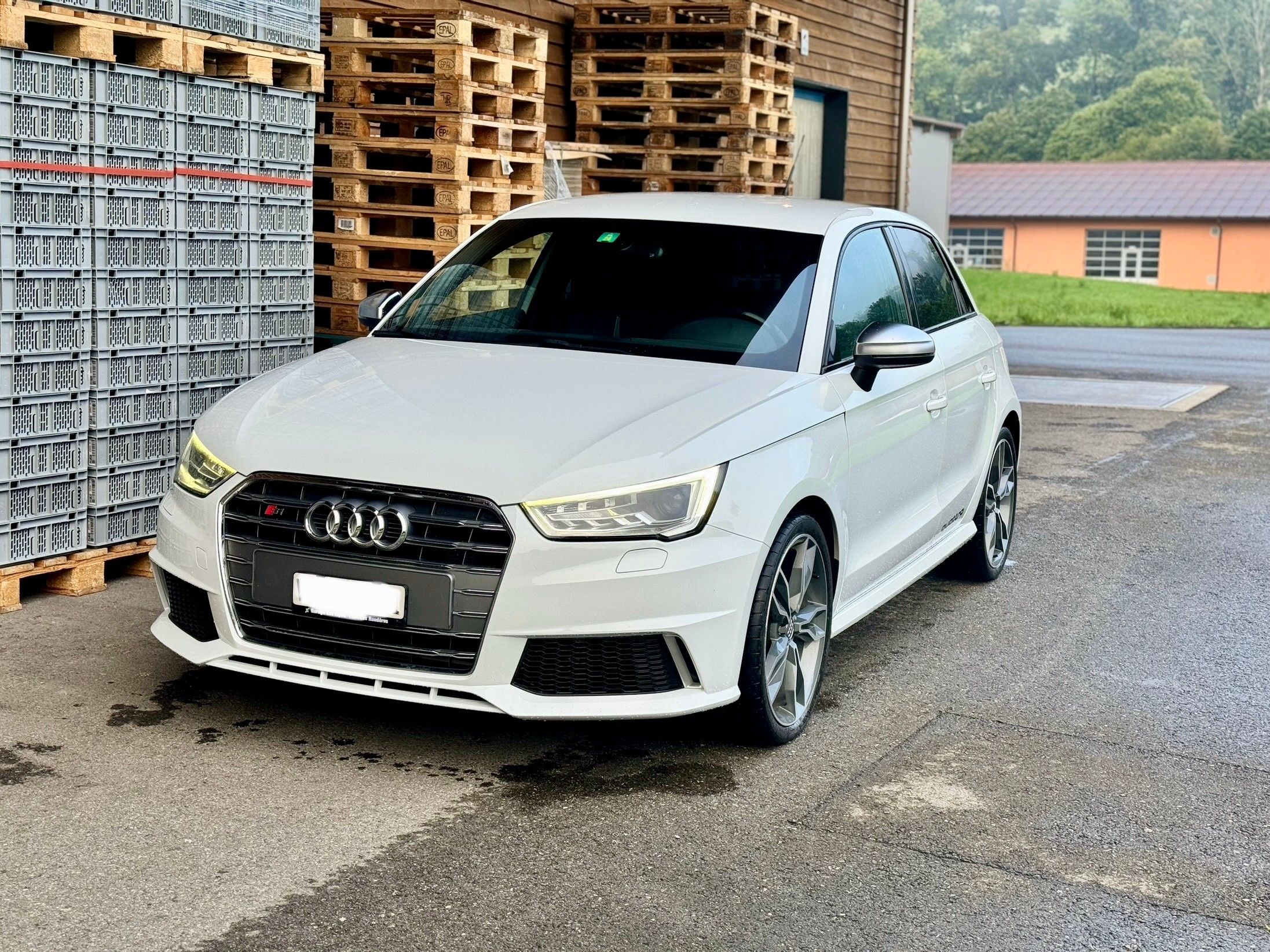 AUDI S1 Sportback 2.0 TFSI quattro