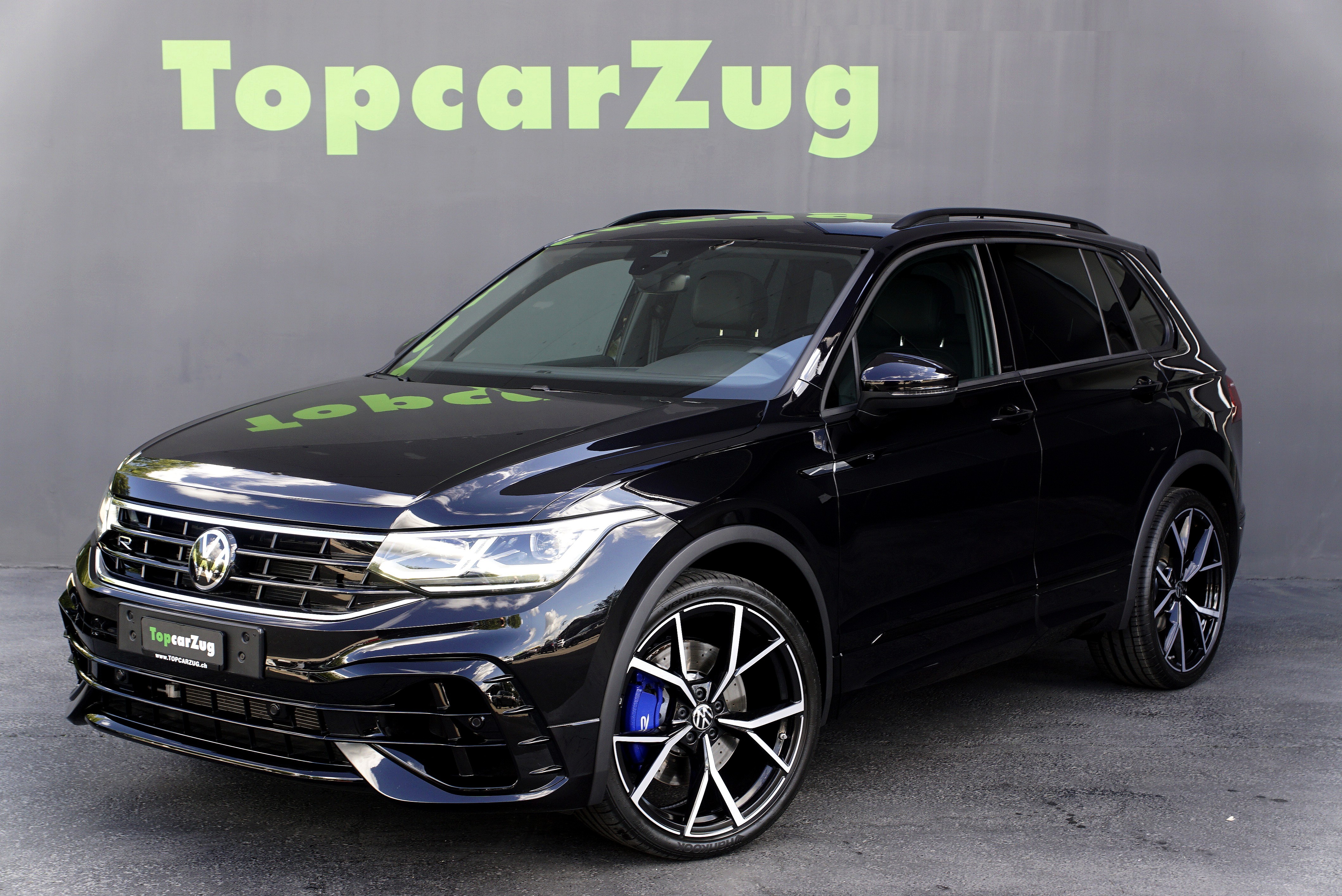 VW Tiguan 2.0TSI R 4Motion DSG Akrapovic mit AHK