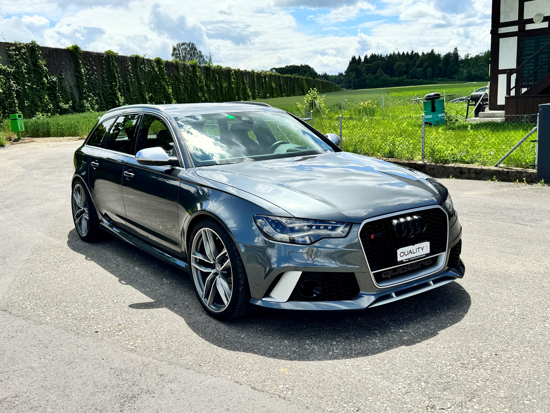 AUDI RS6 Avant 4.0 TFSI V8 quattro Tiptronic