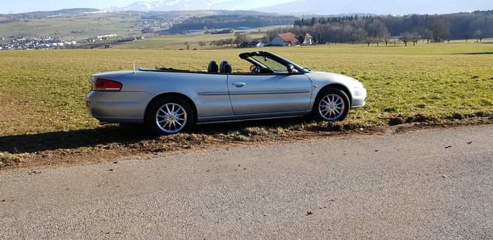 CHRYSLER Sebring 2.7 V6 Touring (LX)