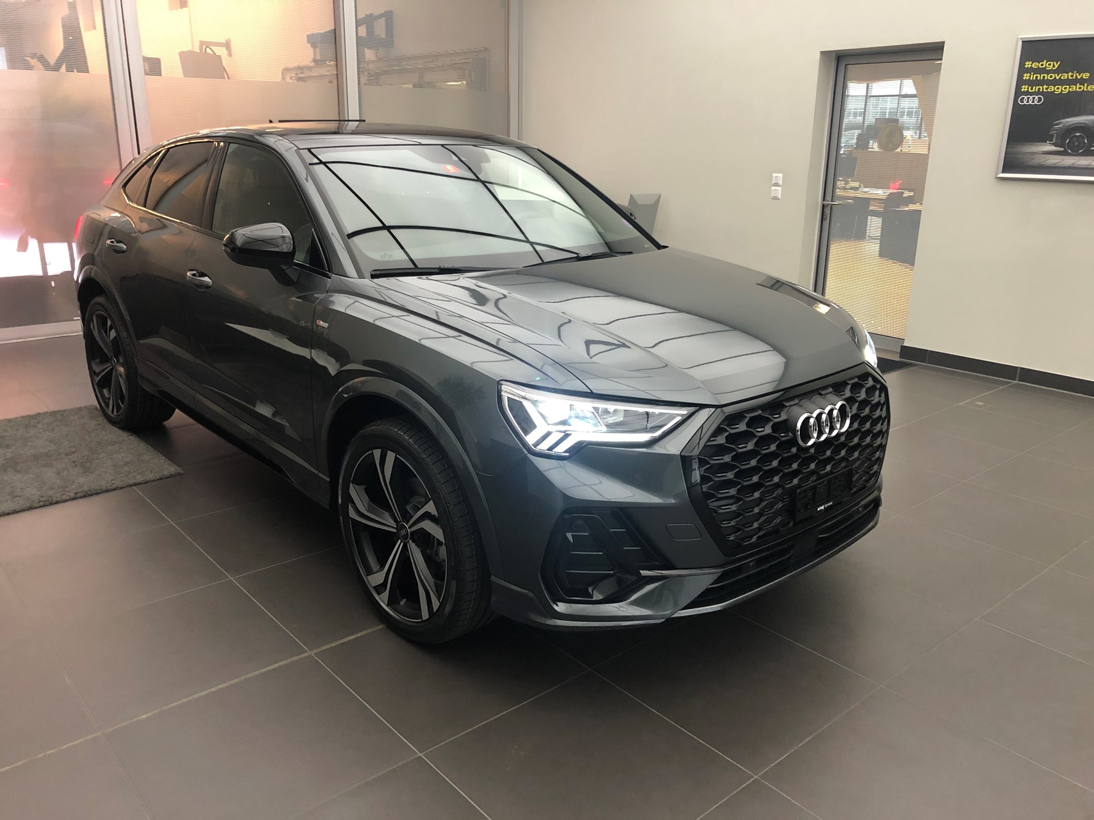 AUDI Q3 Sportback 35 TFSI S line Attraction