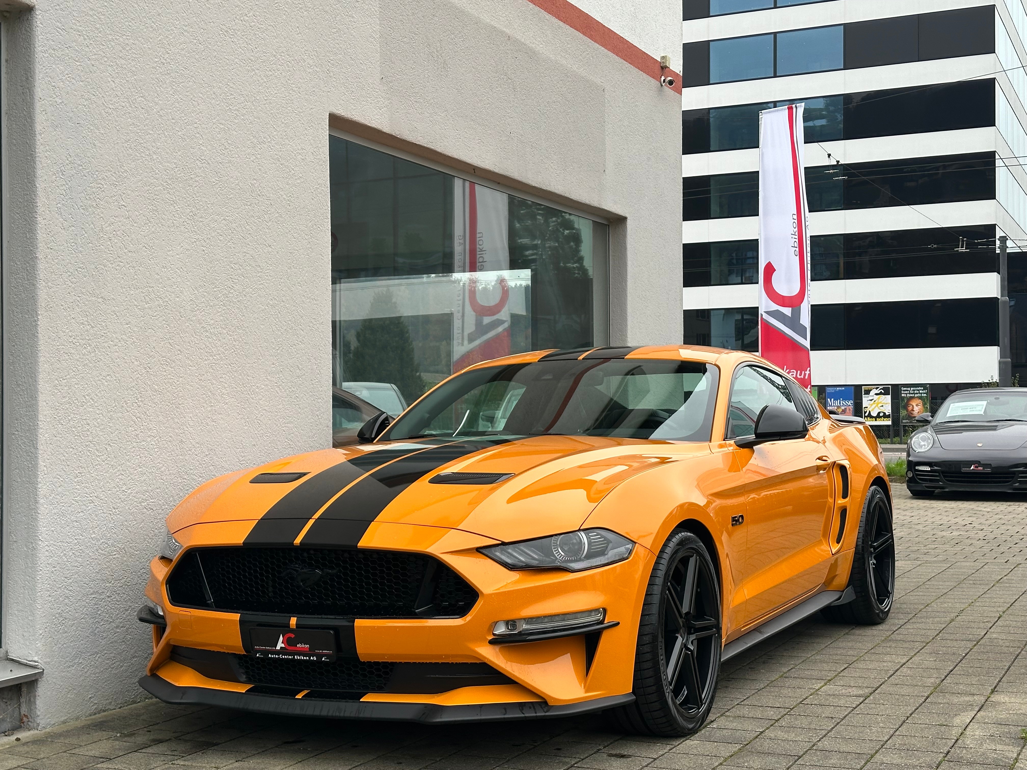 FORD Mustang Fastback 5.0 V8 GT Automat