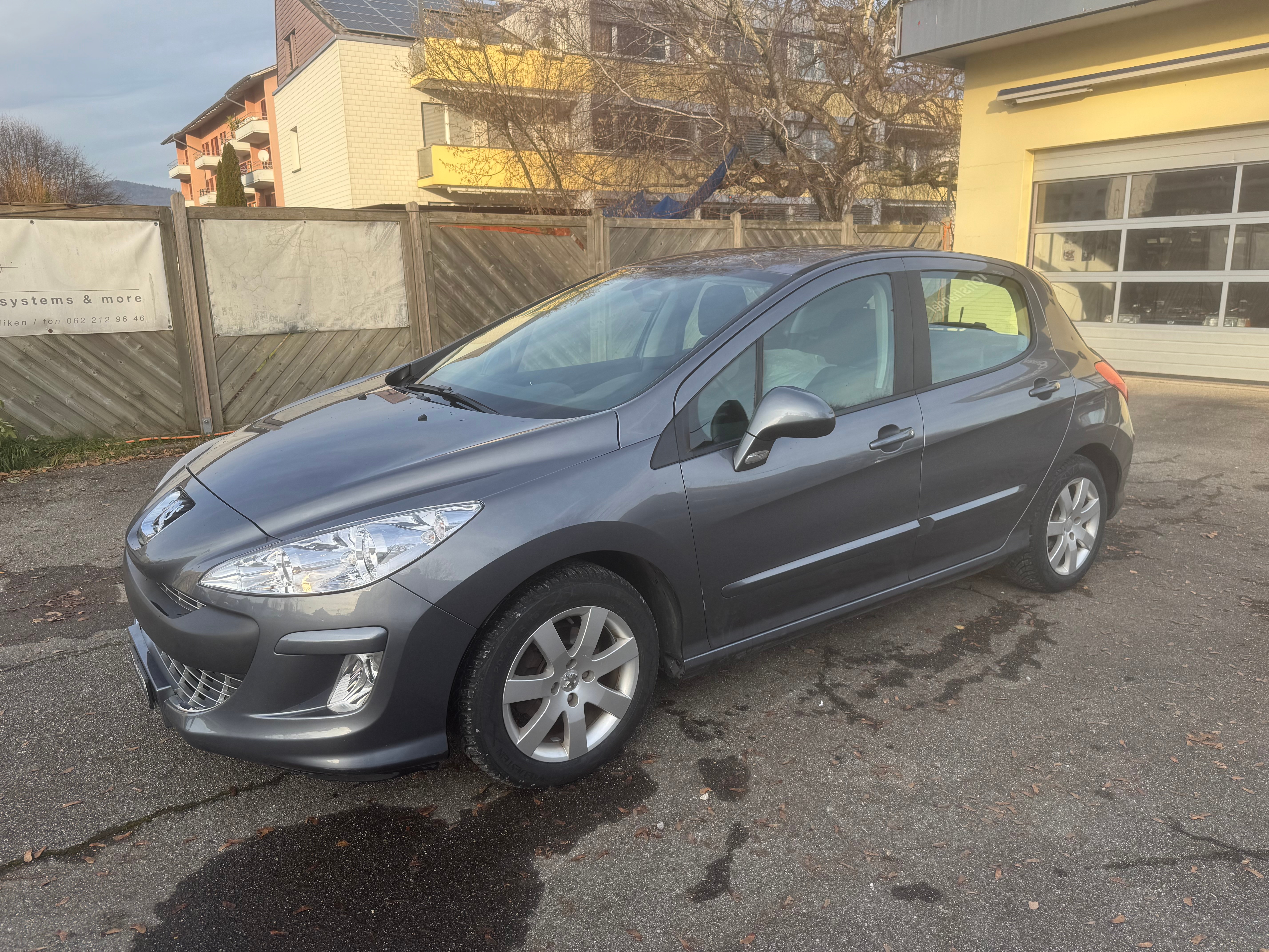 PEUGEOT 308 1.6 16V VTI Sport