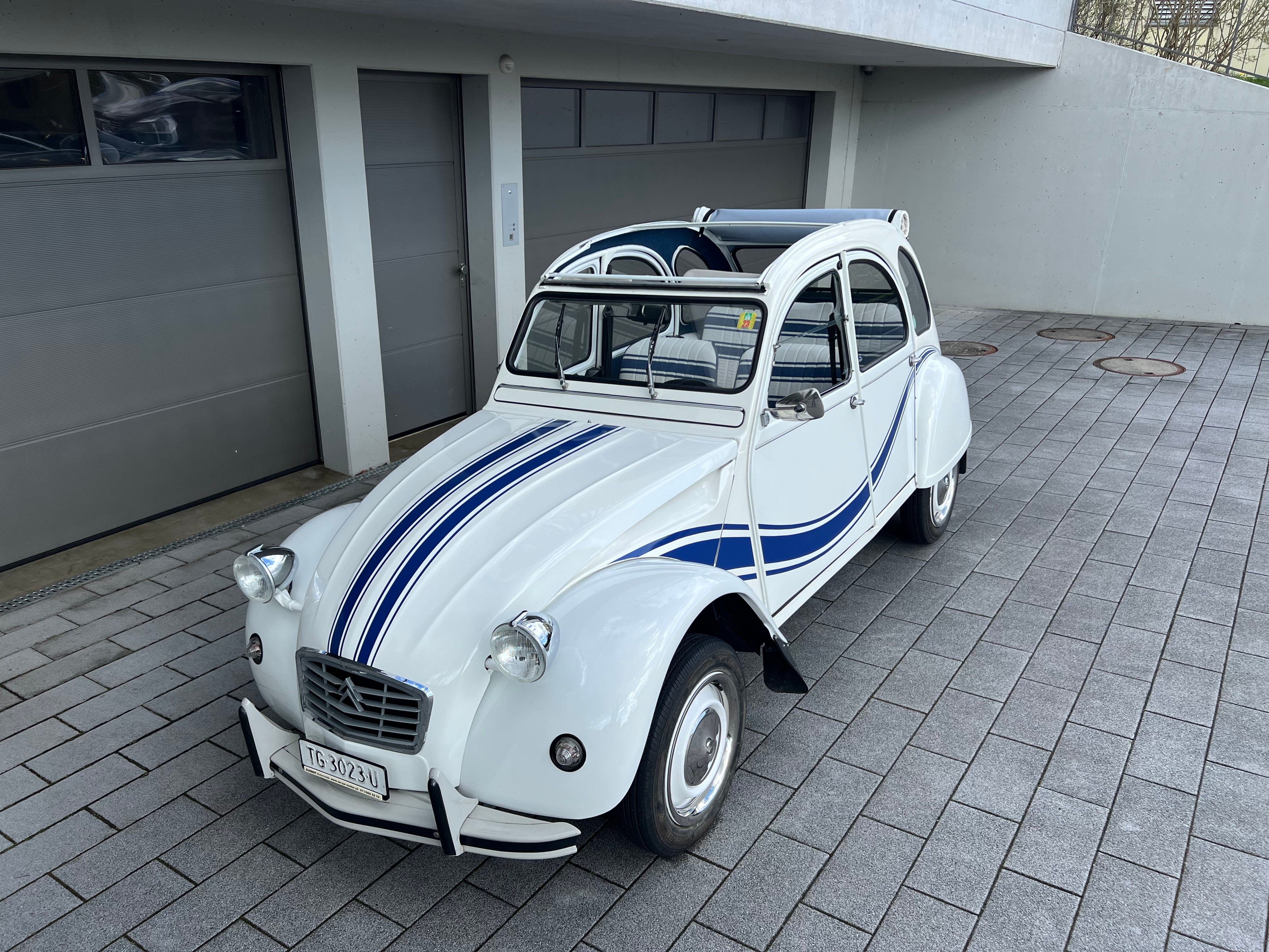 CITROEN 2CV6 Spécial (Club)