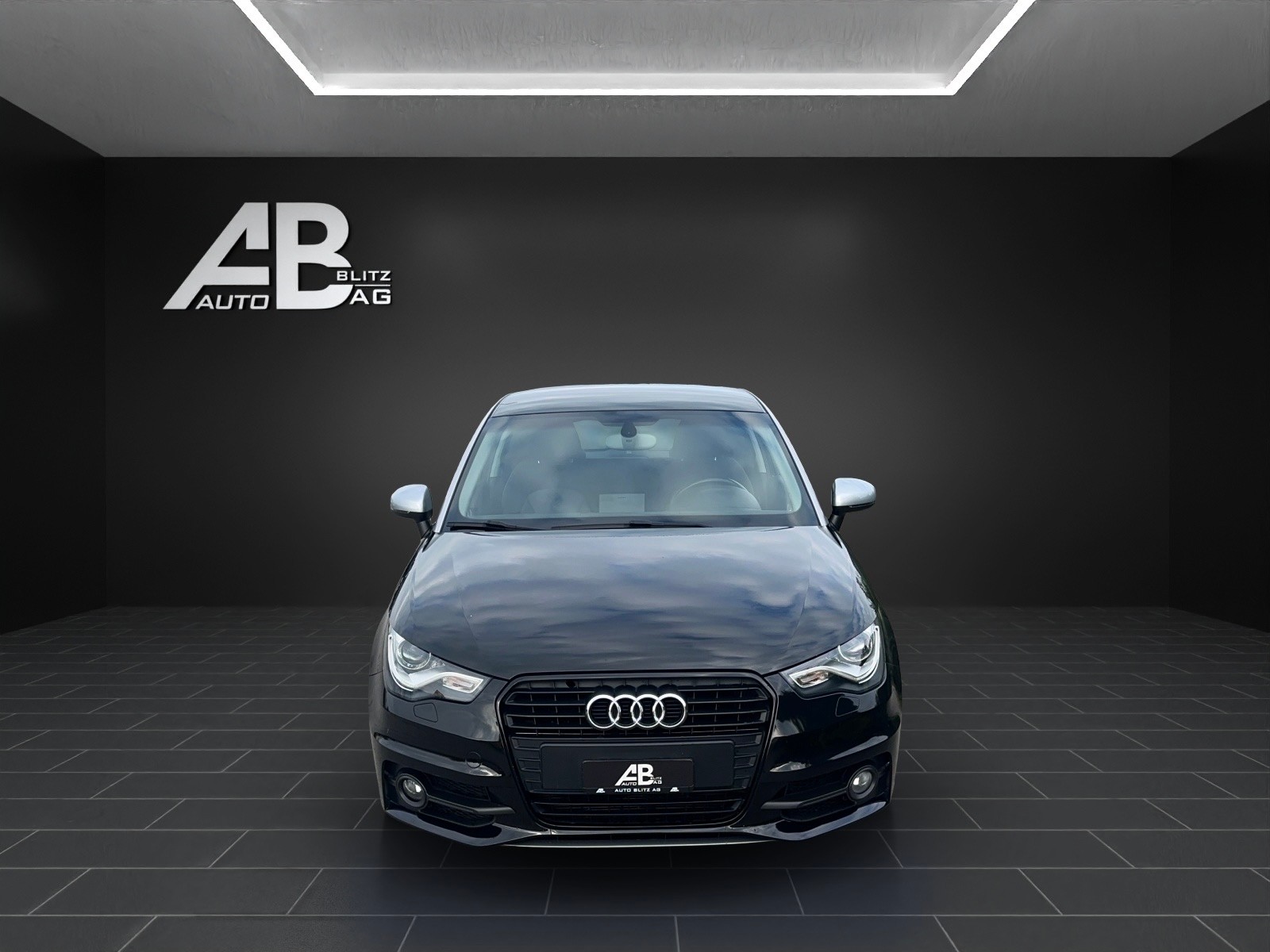 AUDI A1 1.4 TFSI S-Line Ambition