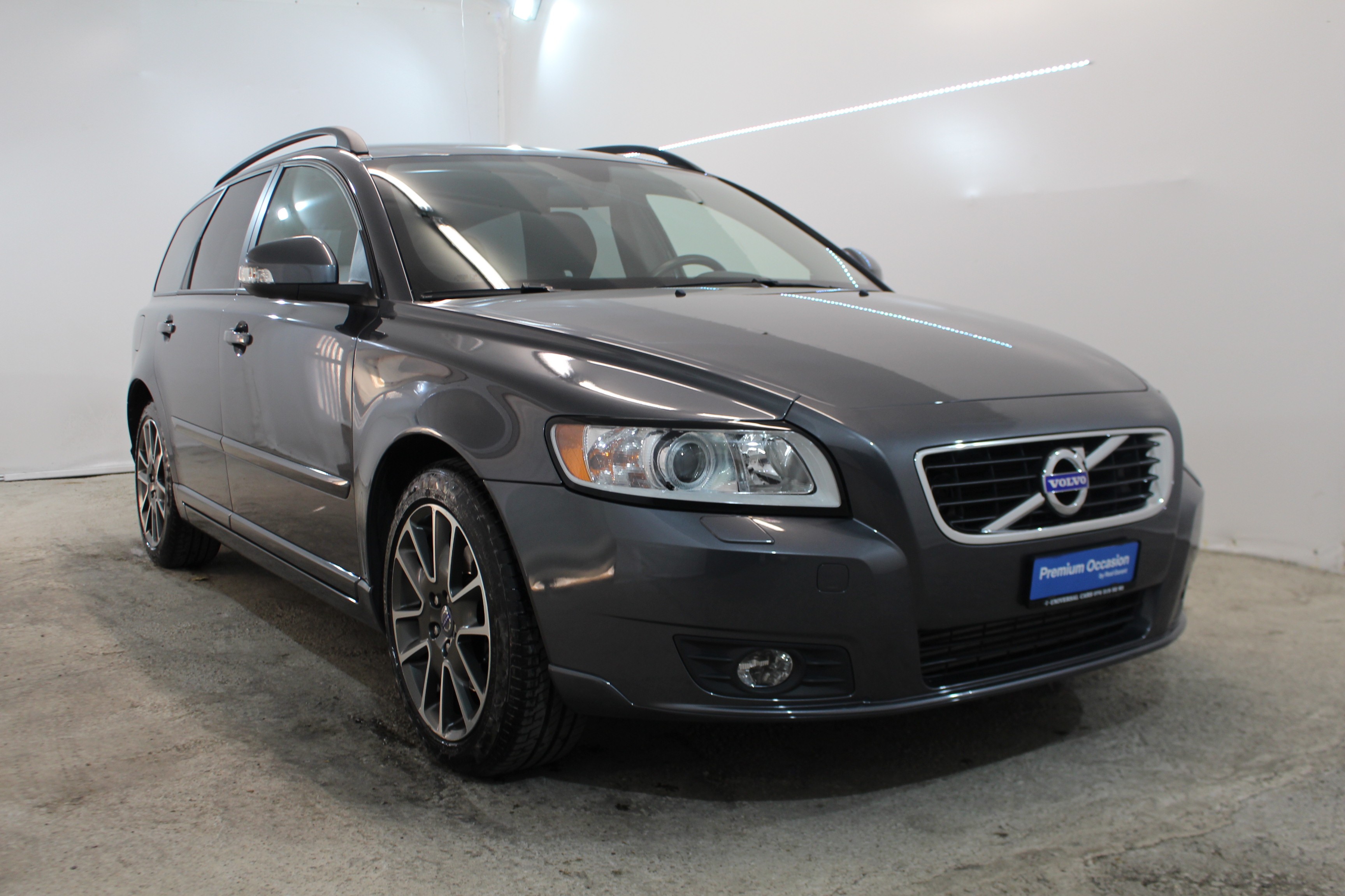 VOLVO V50 D3 Kinetic Geartronic