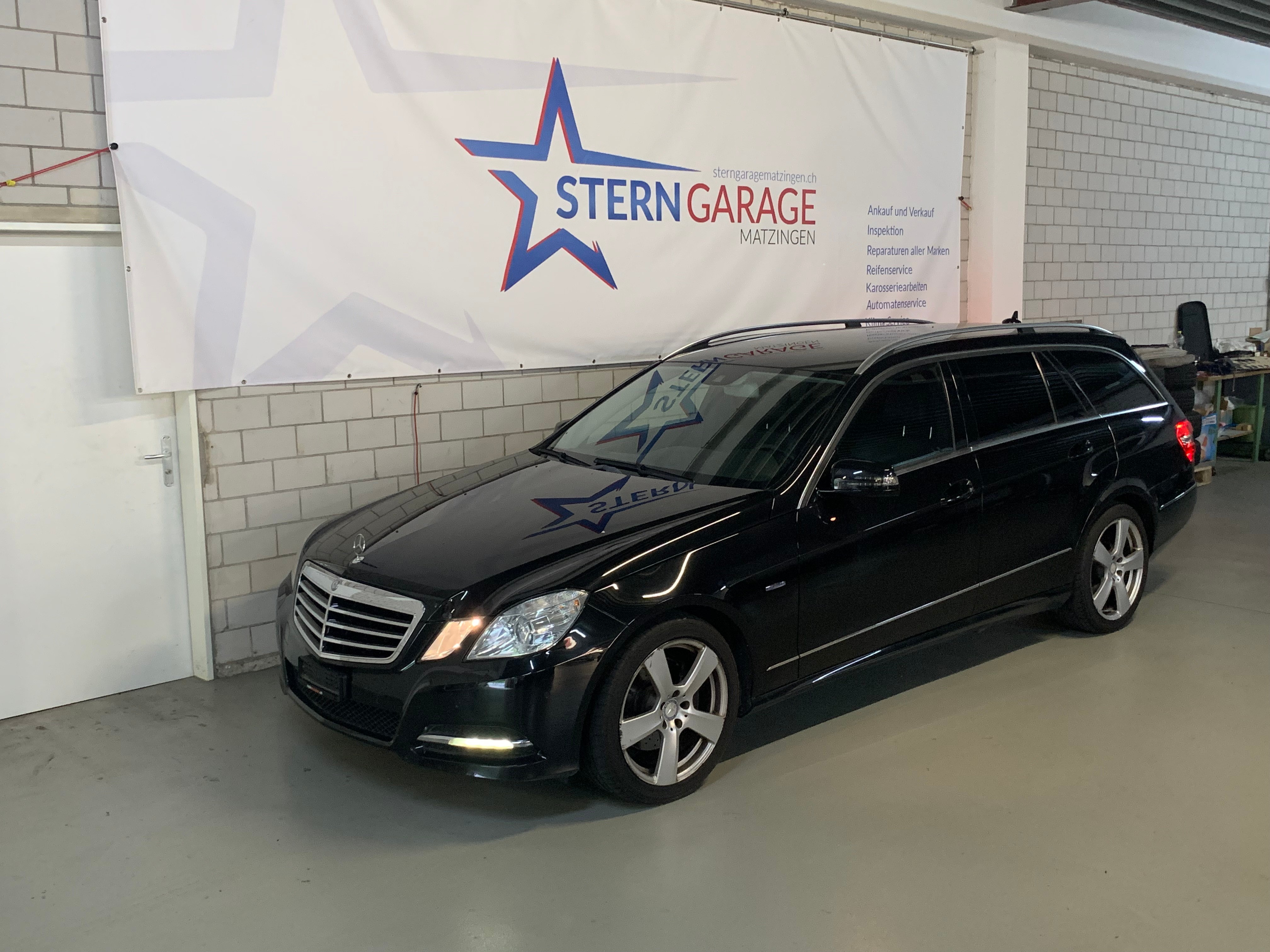 MERCEDES-BENZ E 220 CDI BlueEfficiency Avantgarde 7G-Tronic