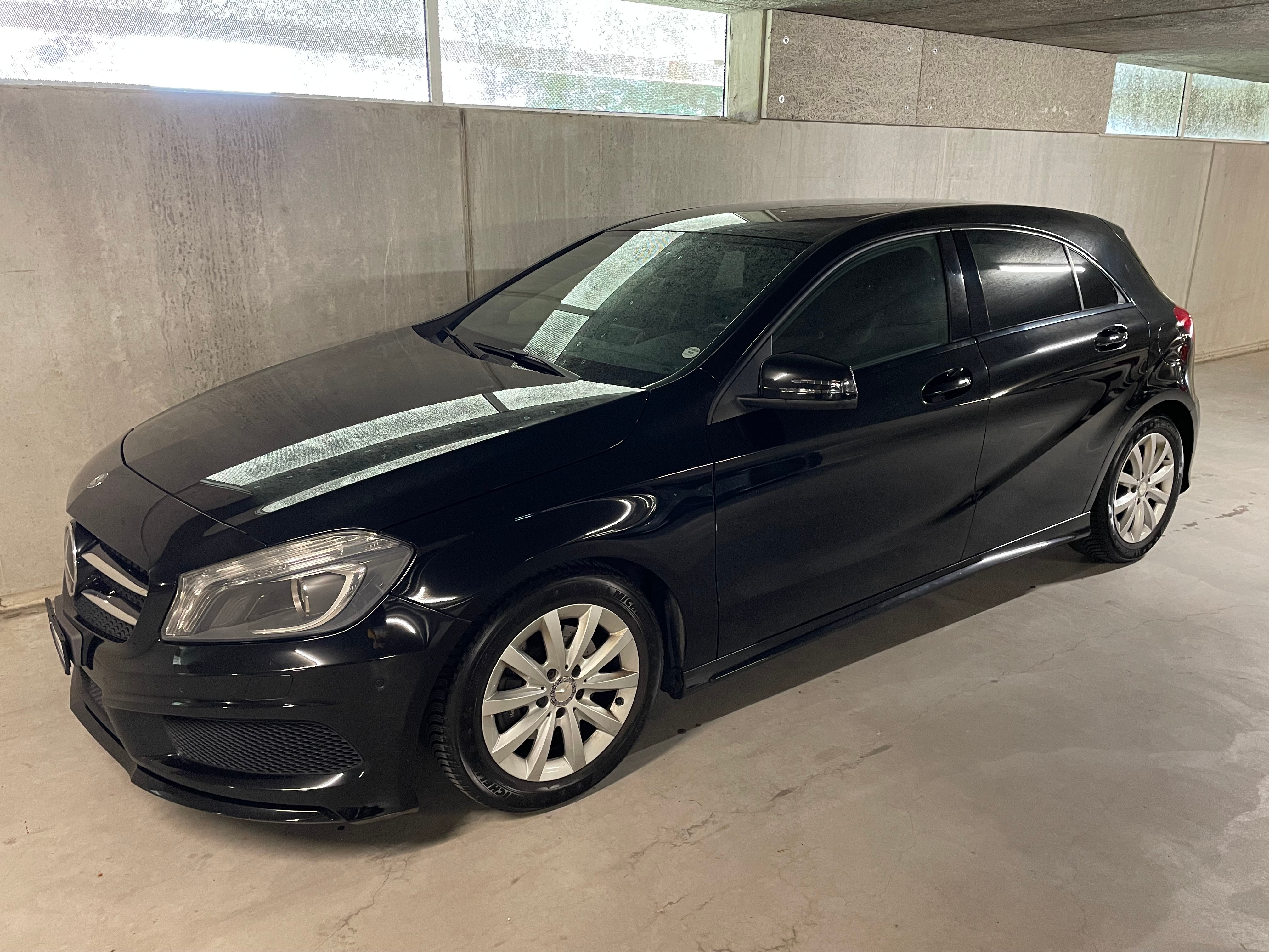 MERCEDES-BENZ A 200 CDI AMG Line