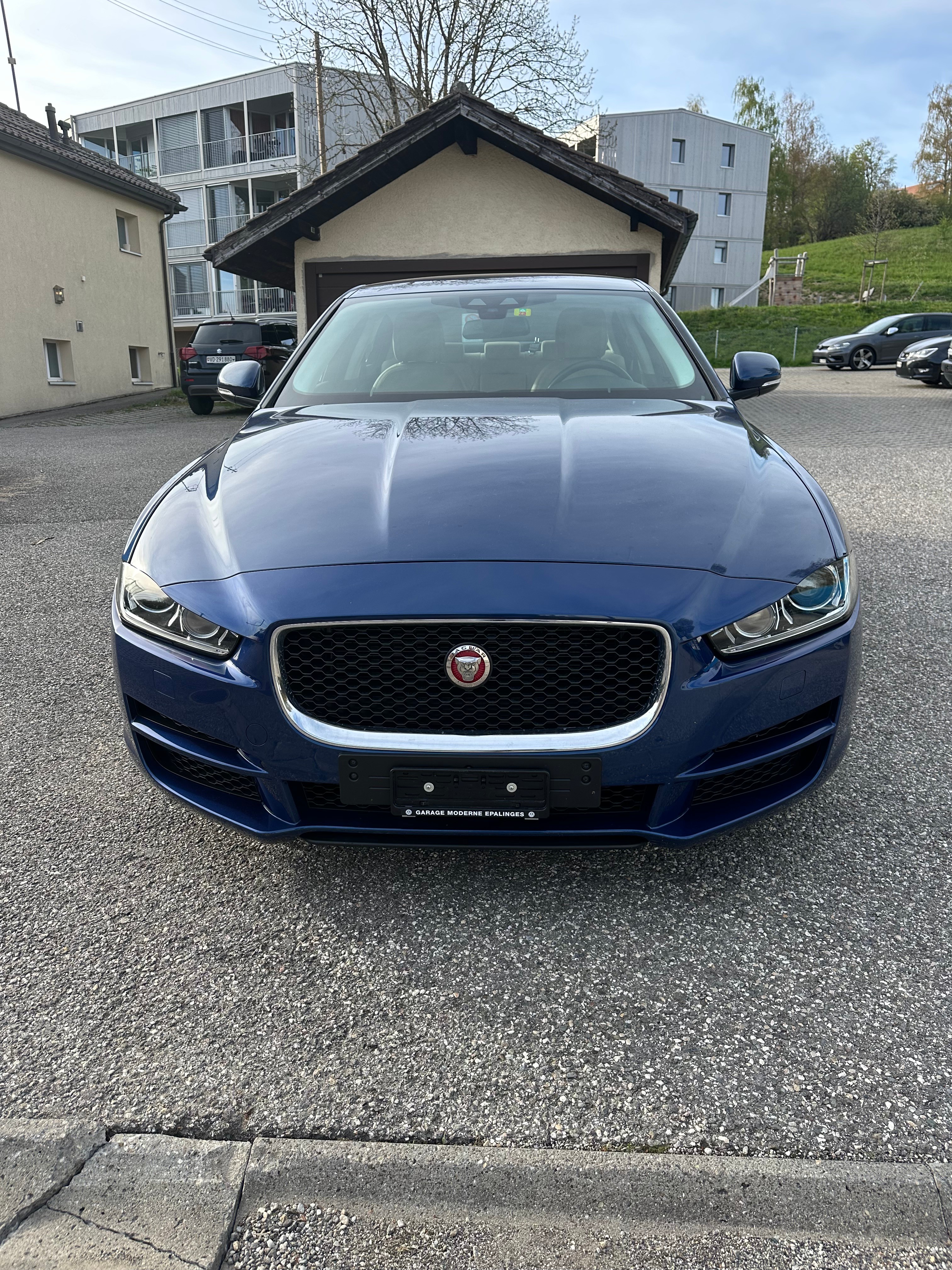 JAGUAR XE 20d Prestige Automat