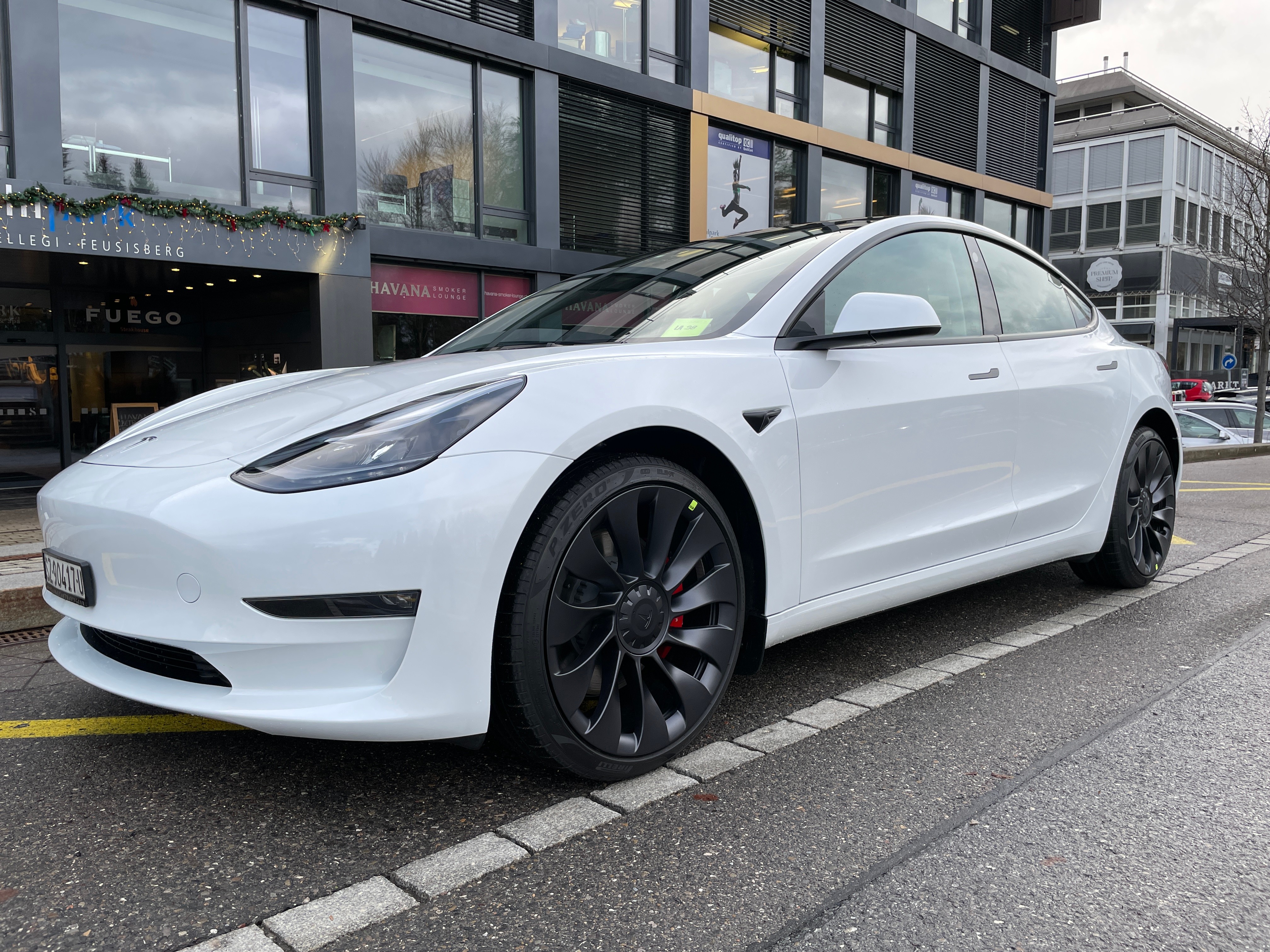 TESLA Model 3 Performance Dual Motor AWD