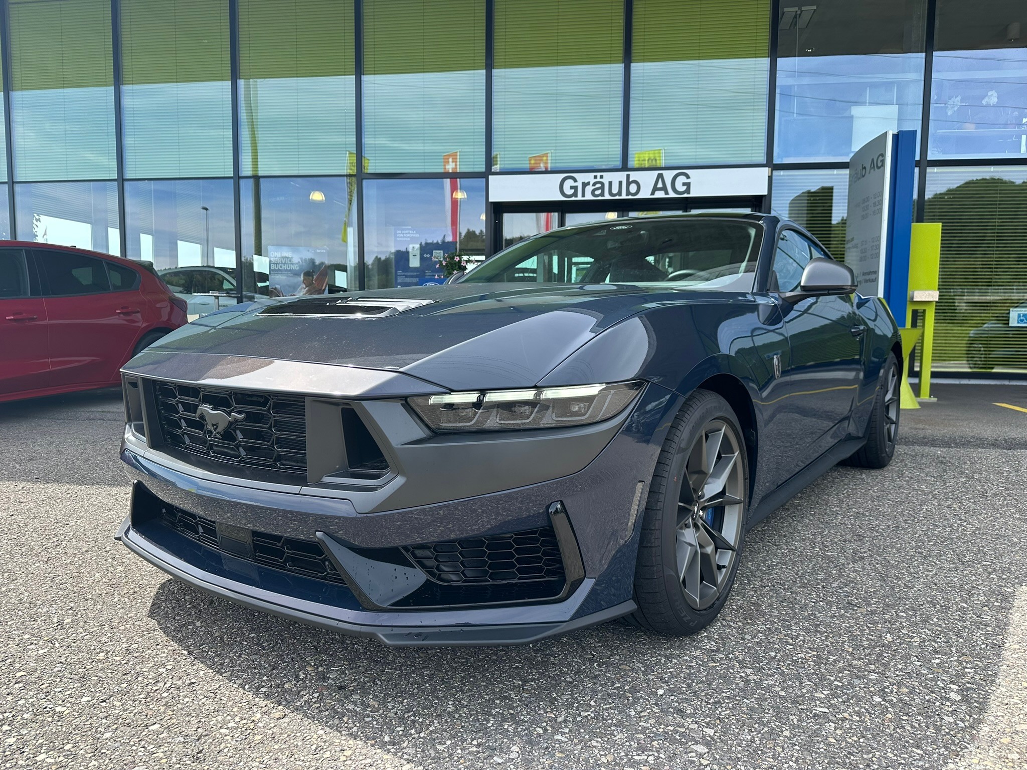 FORD Mustang Fastback 5.0 V8 DARK HORSE - MANUELL CH Fz.