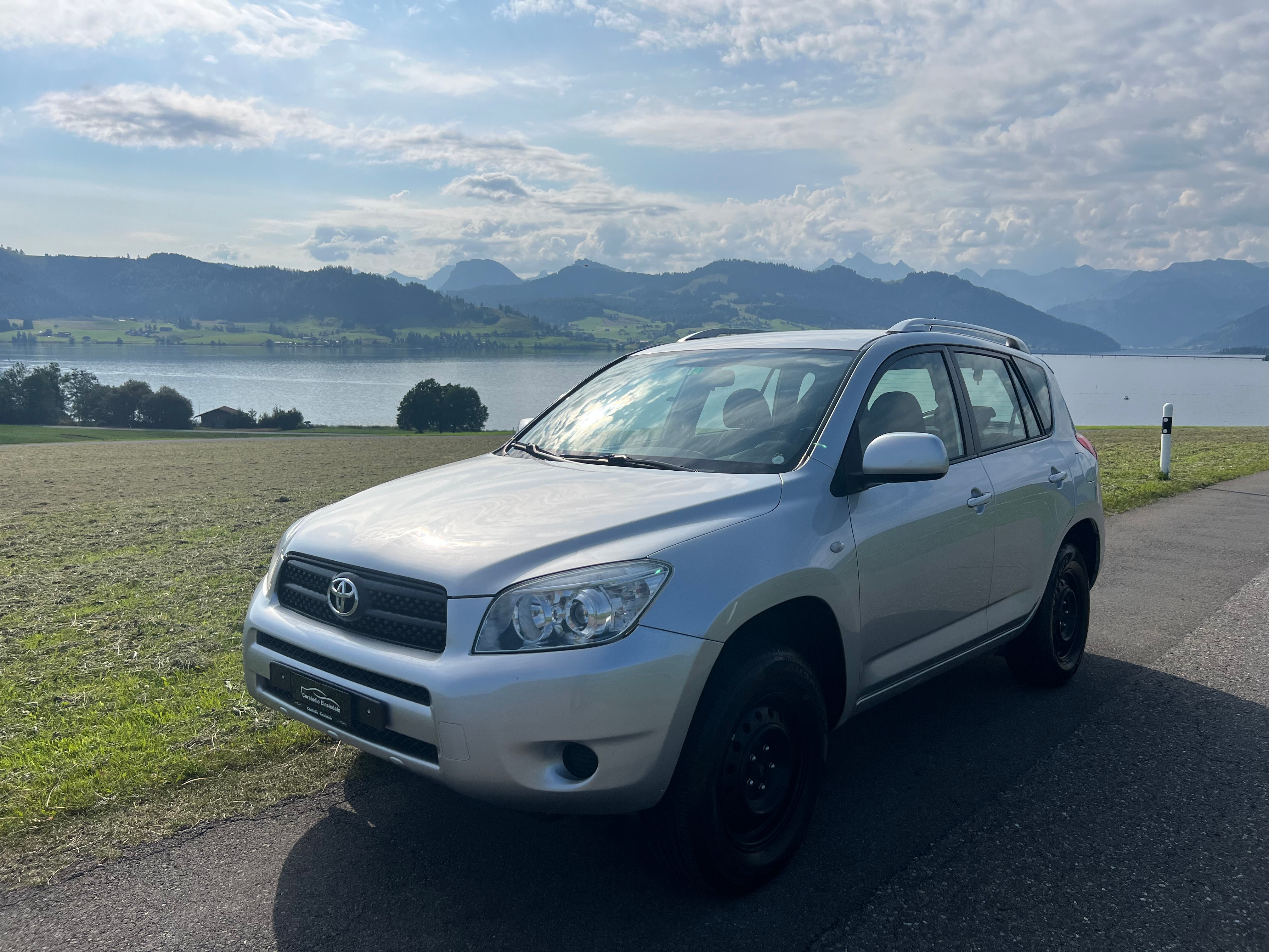 TOYOTA RAV-4 2.0 16V Linea Terra