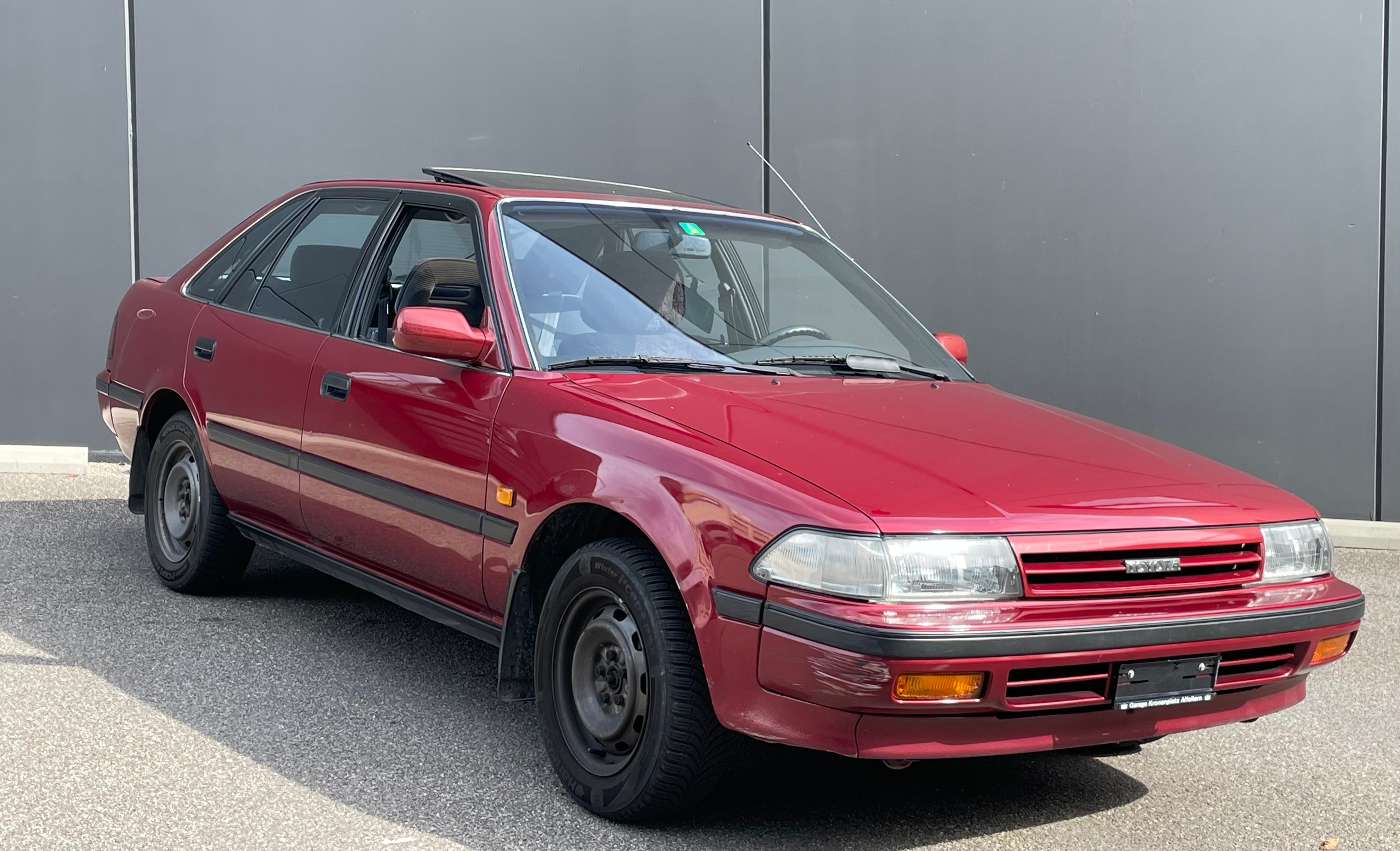 TOYOTA Carina 2000 GLi Liftback