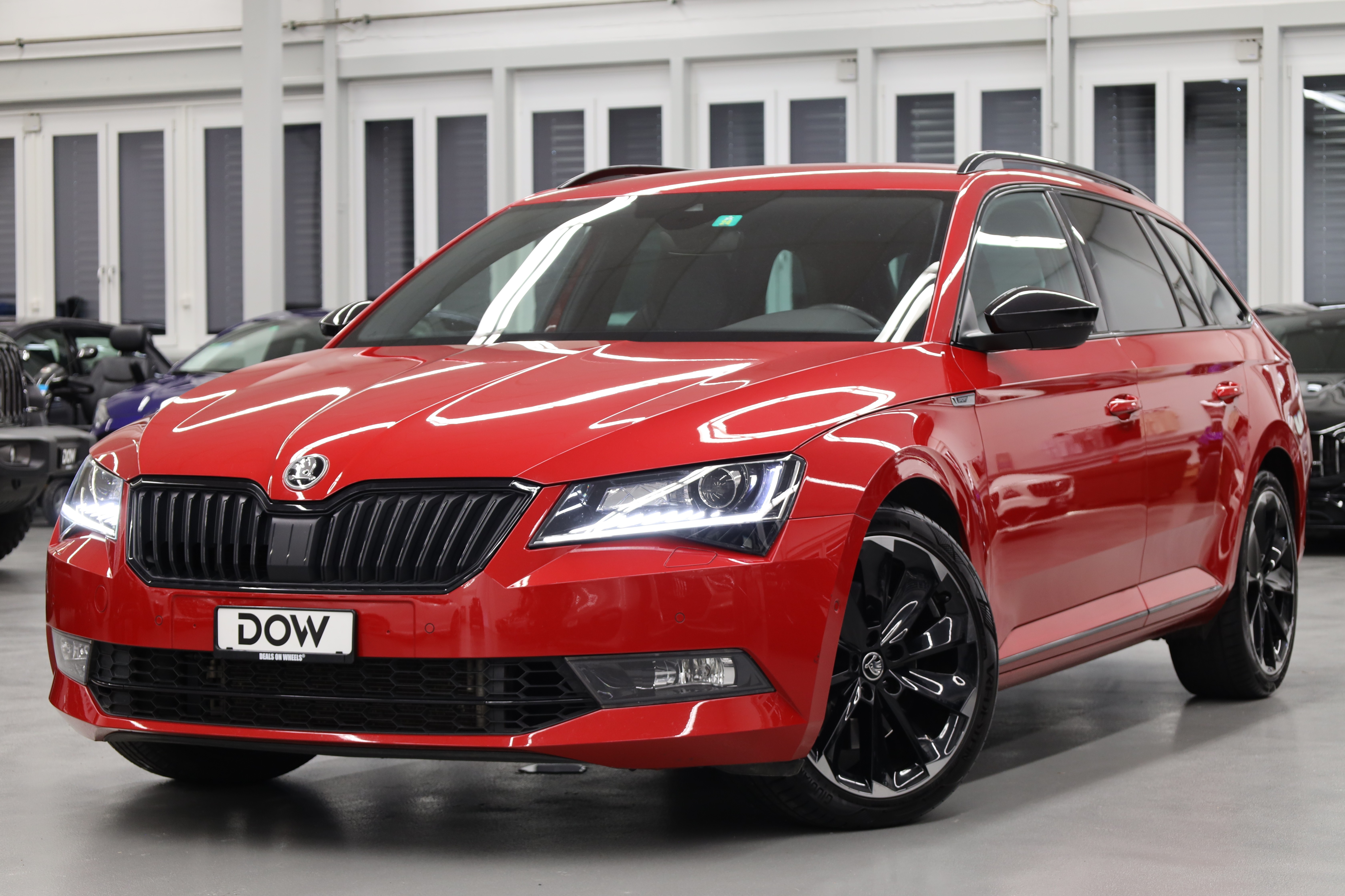 SKODA Superb Combi 2.0 TSI SportLine+ DSG 4x4