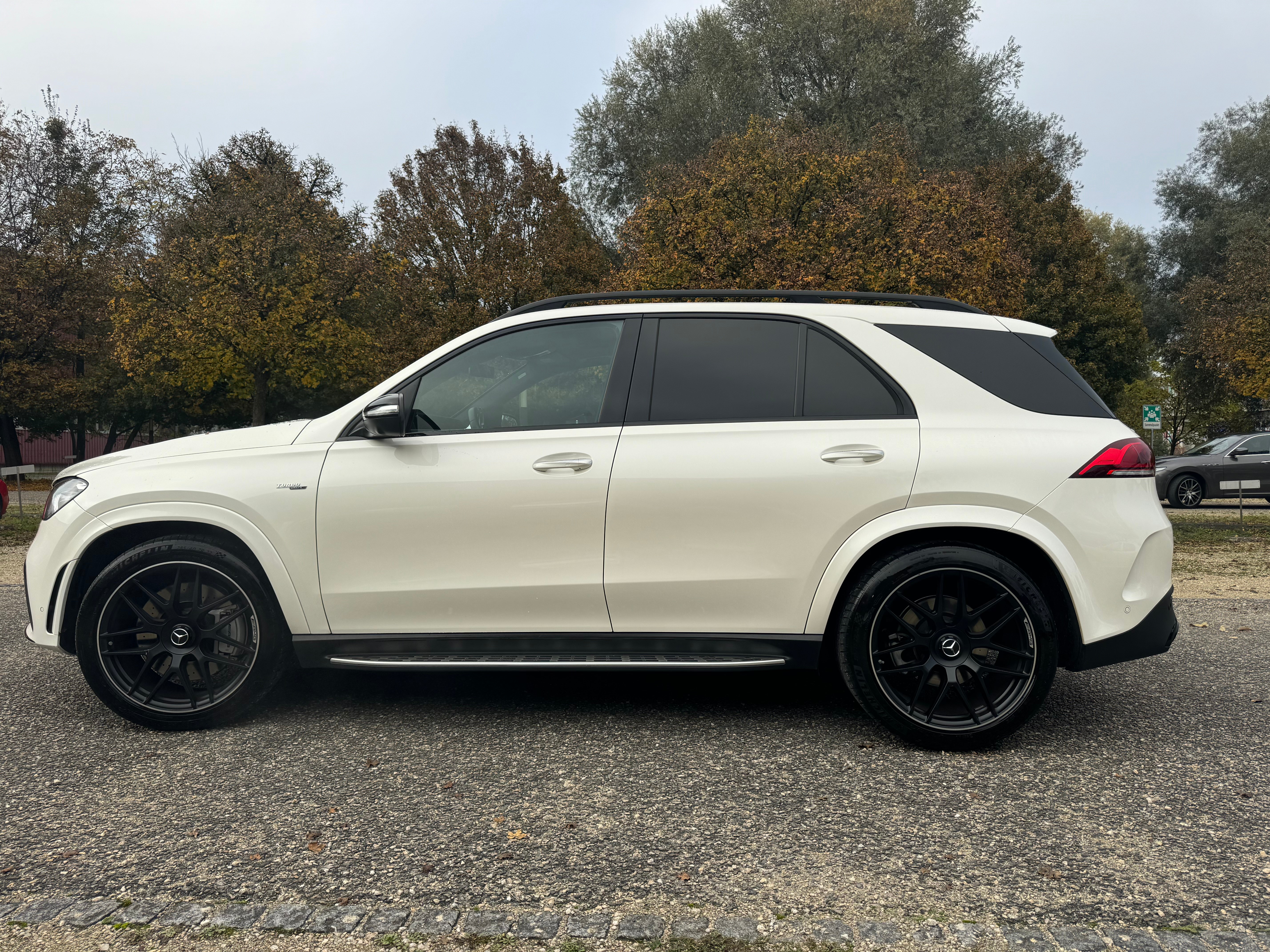 MERCEDES-BENZ GLE 53 AMG 4Matic+ 9G-Speedshift