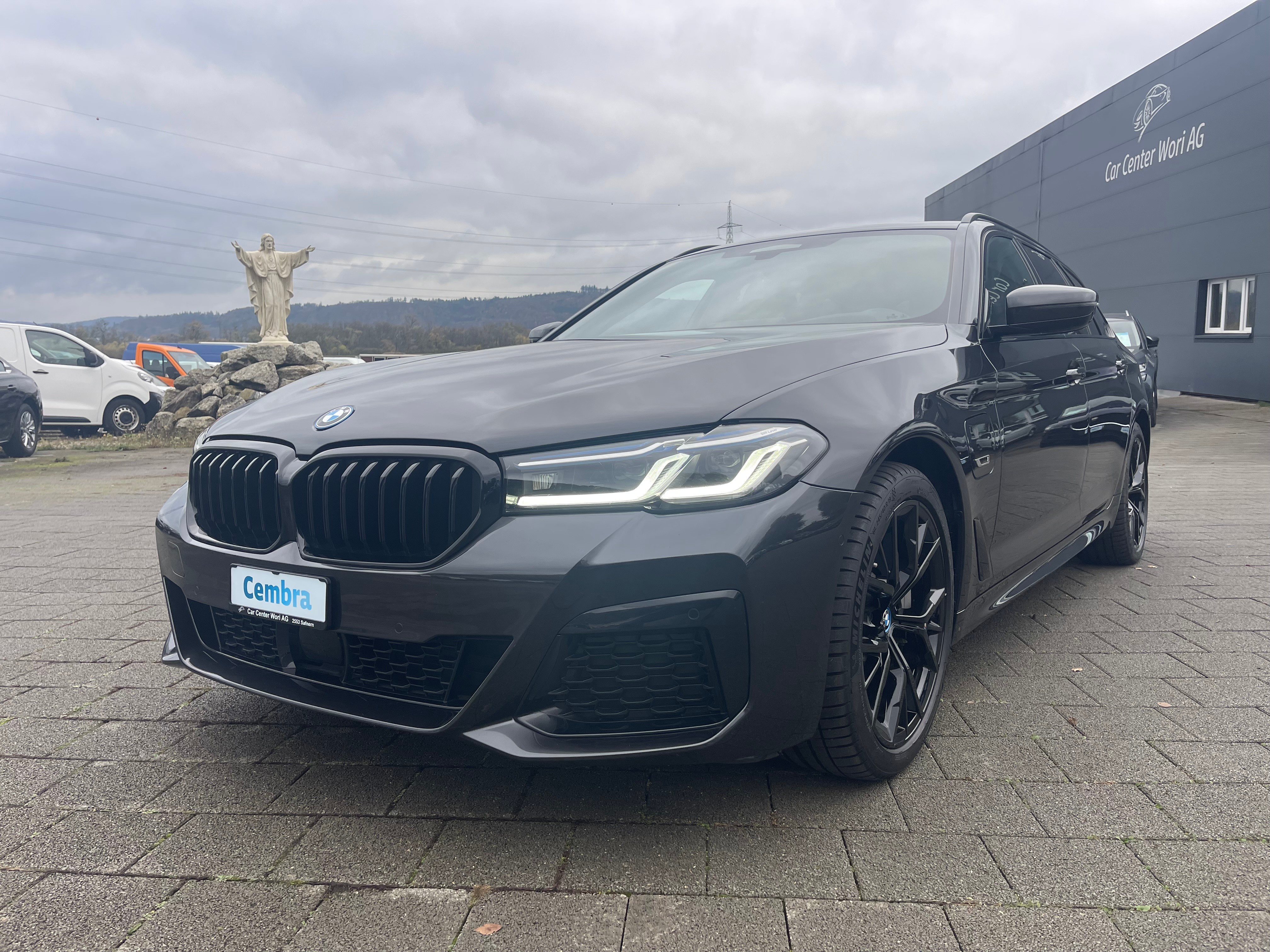 BMW 530e xDrive Touring M Sport Steptronic