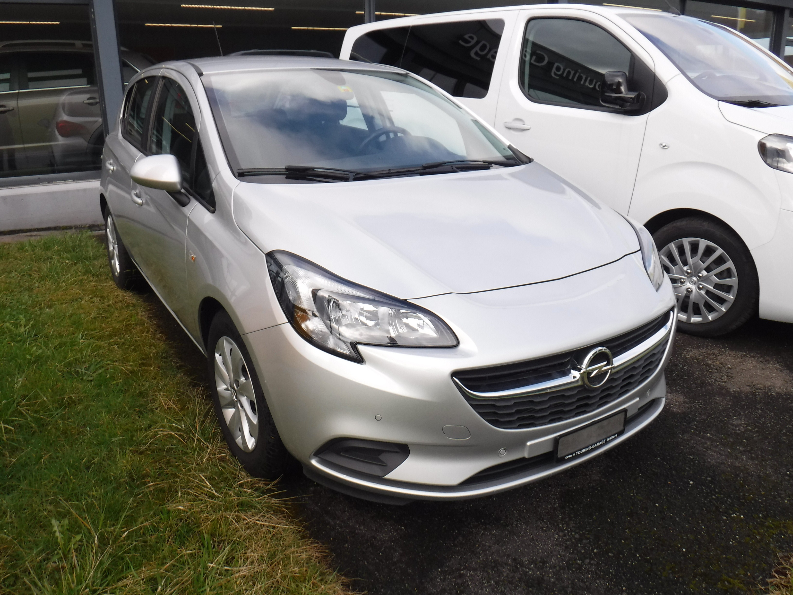 OPEL Corsa 1.4 TP Enjoy Automatic