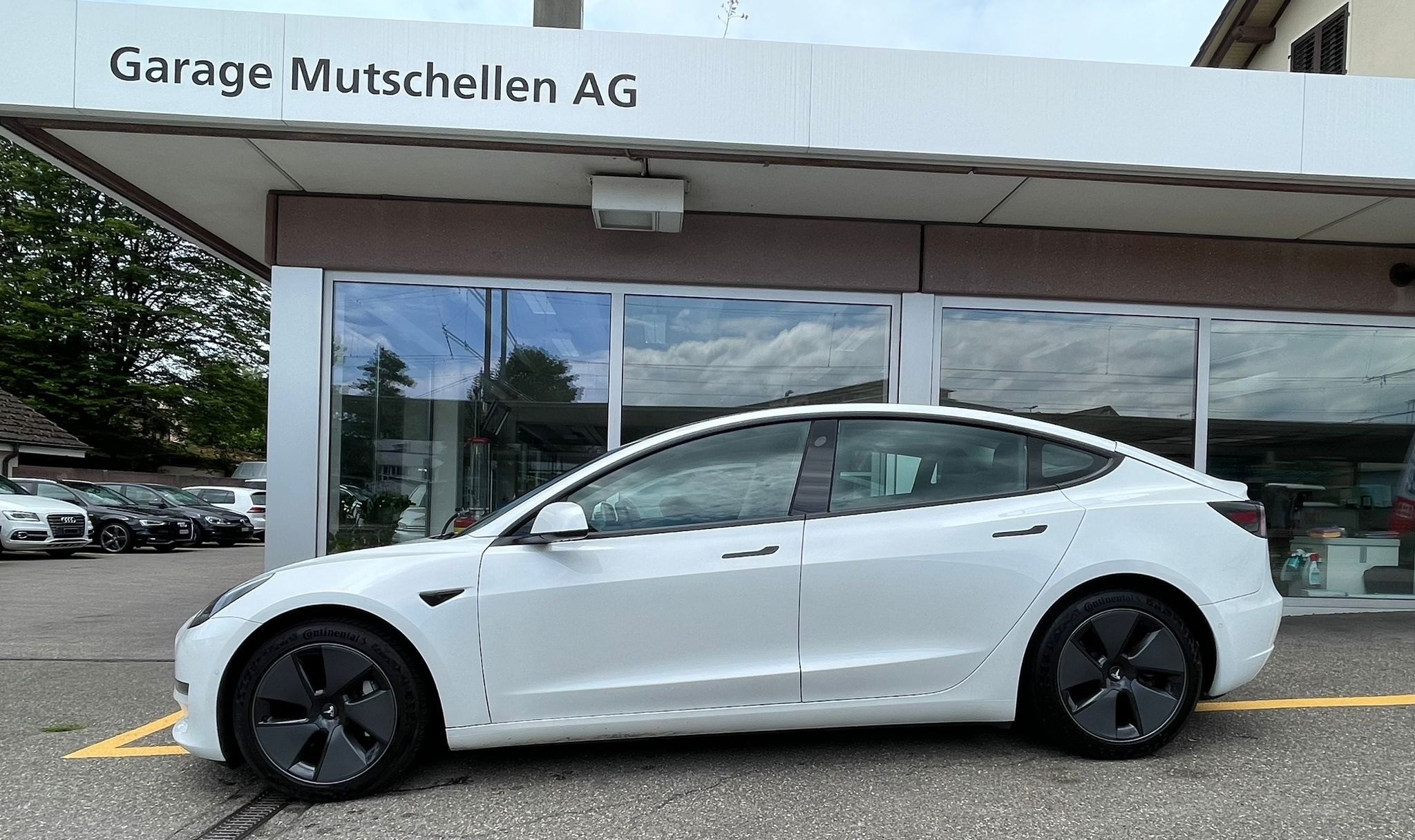 TESLA MODEL 3 Facelift 2021 Long Range Dual Motor AWD AHK 1000kg