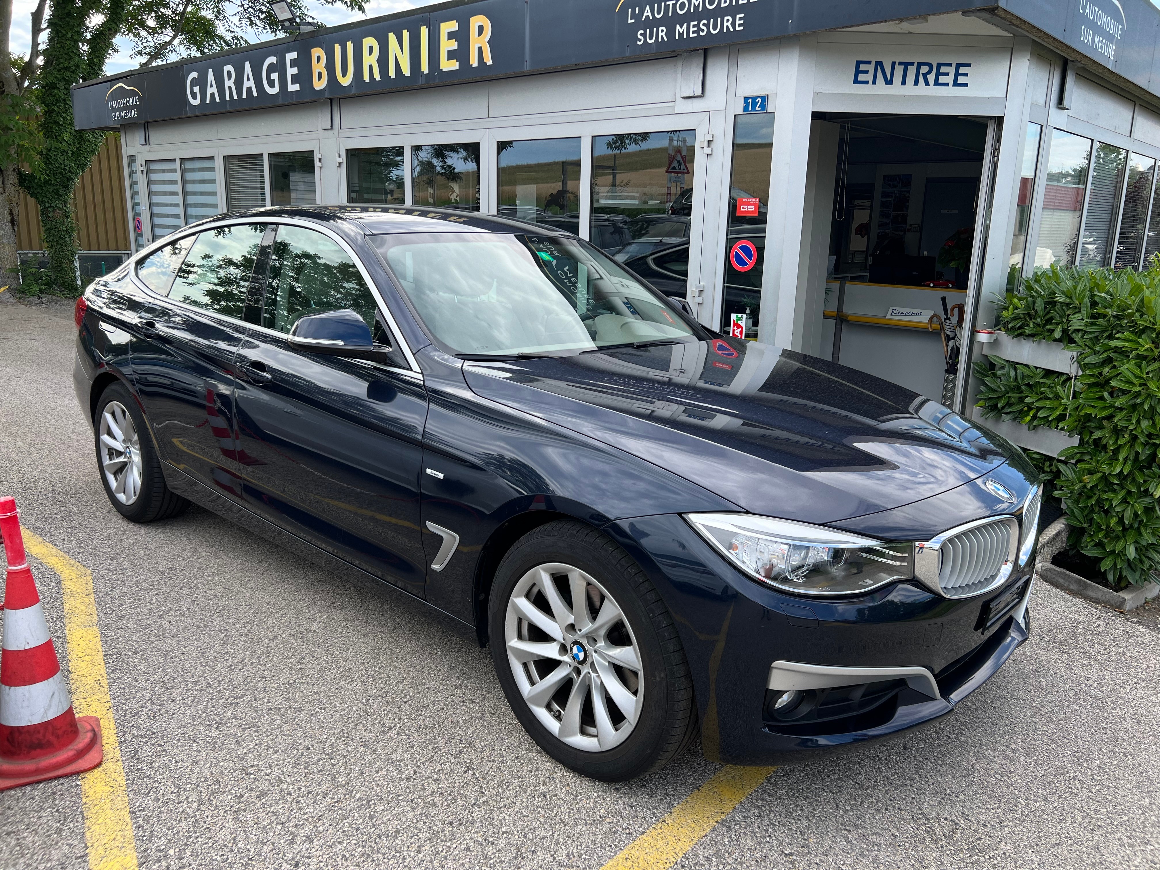 BMW 320d GT xDrive Modern Line Steptronic