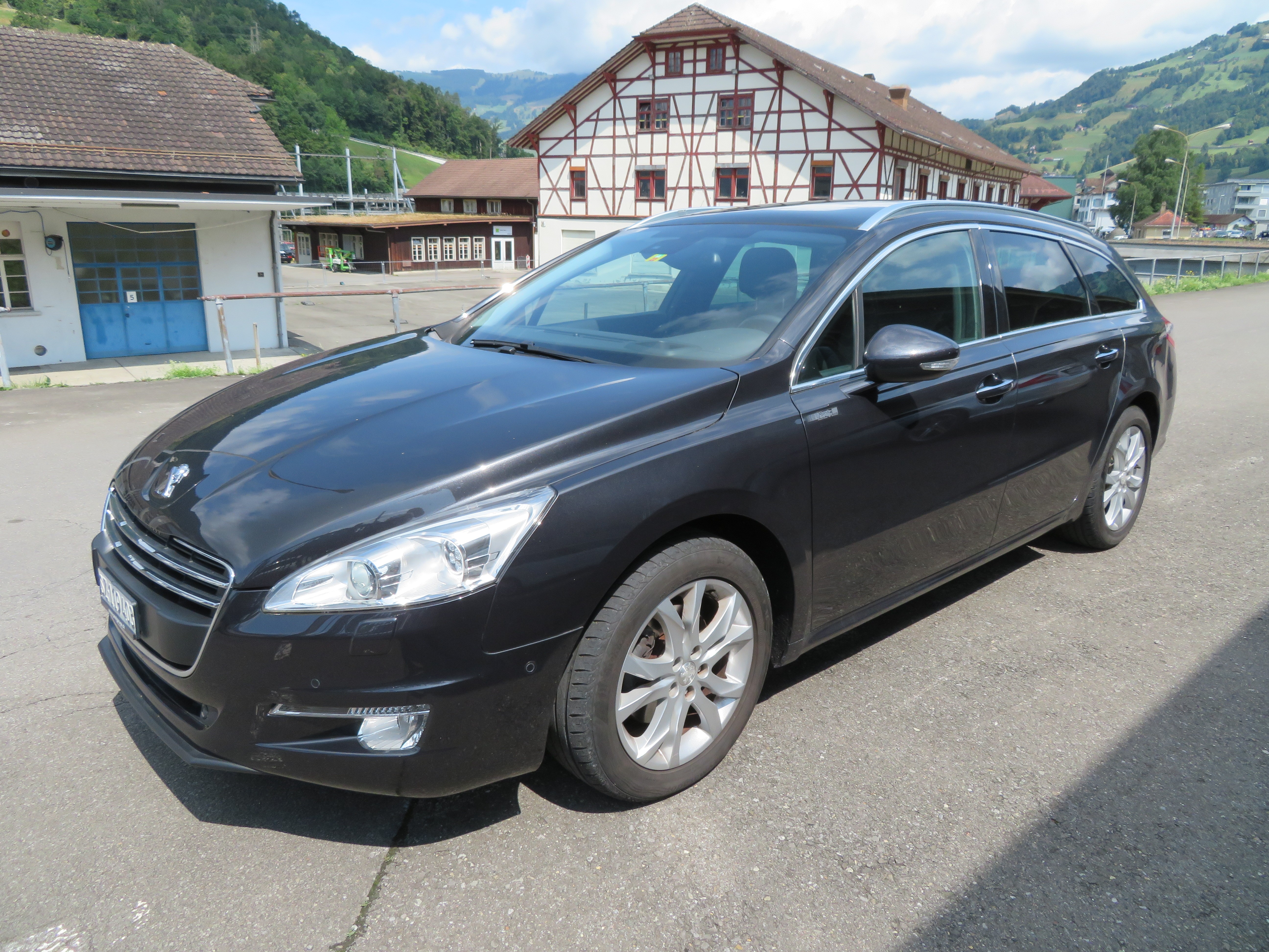 PEUGEOT 508 SW 2.0 HDI Active Automatic