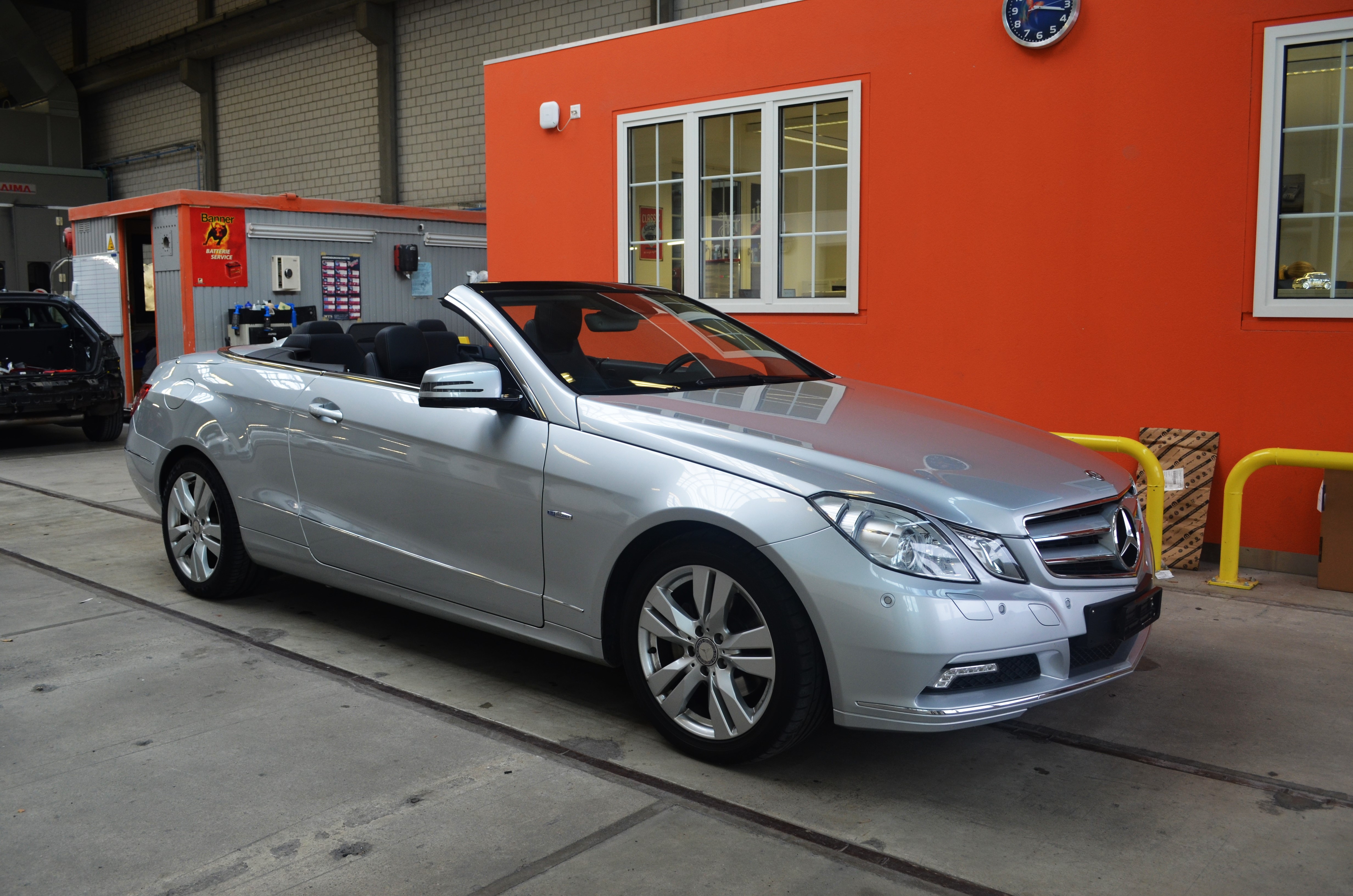 MERCEDES-BENZ E 250 CGI BlueEfficiency Automatic