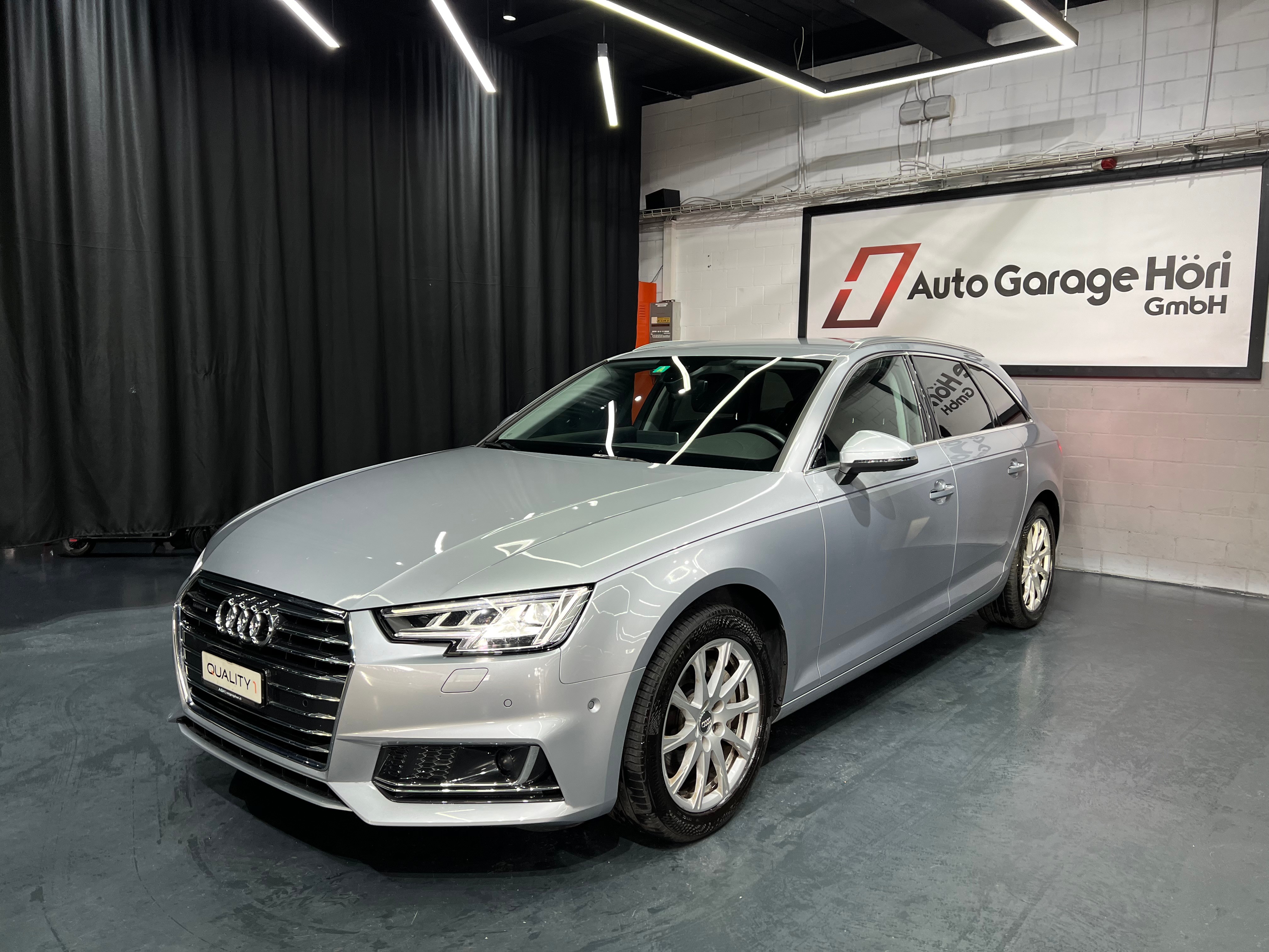 AUDI A4 Avant 40 TDI quattro S-tronic