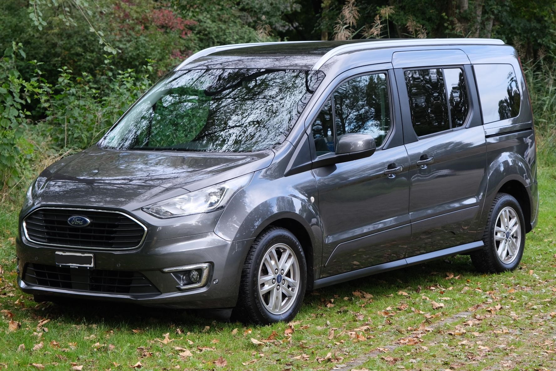 FORD Grand Tourneo Connect 1.5 EcoBlue Titanium Automat