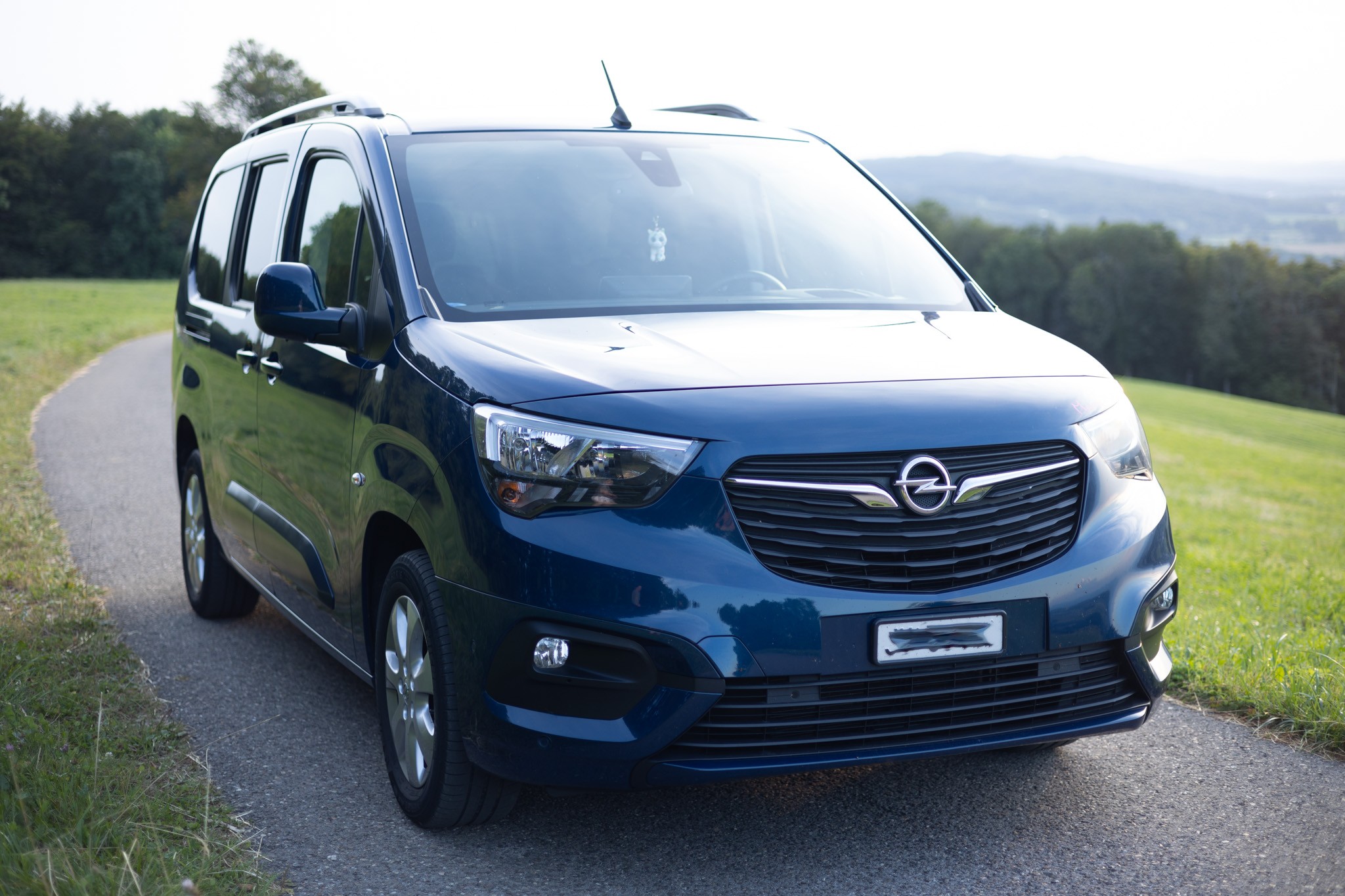 OPEL Combo Life XL 1.5 Essentia Automat