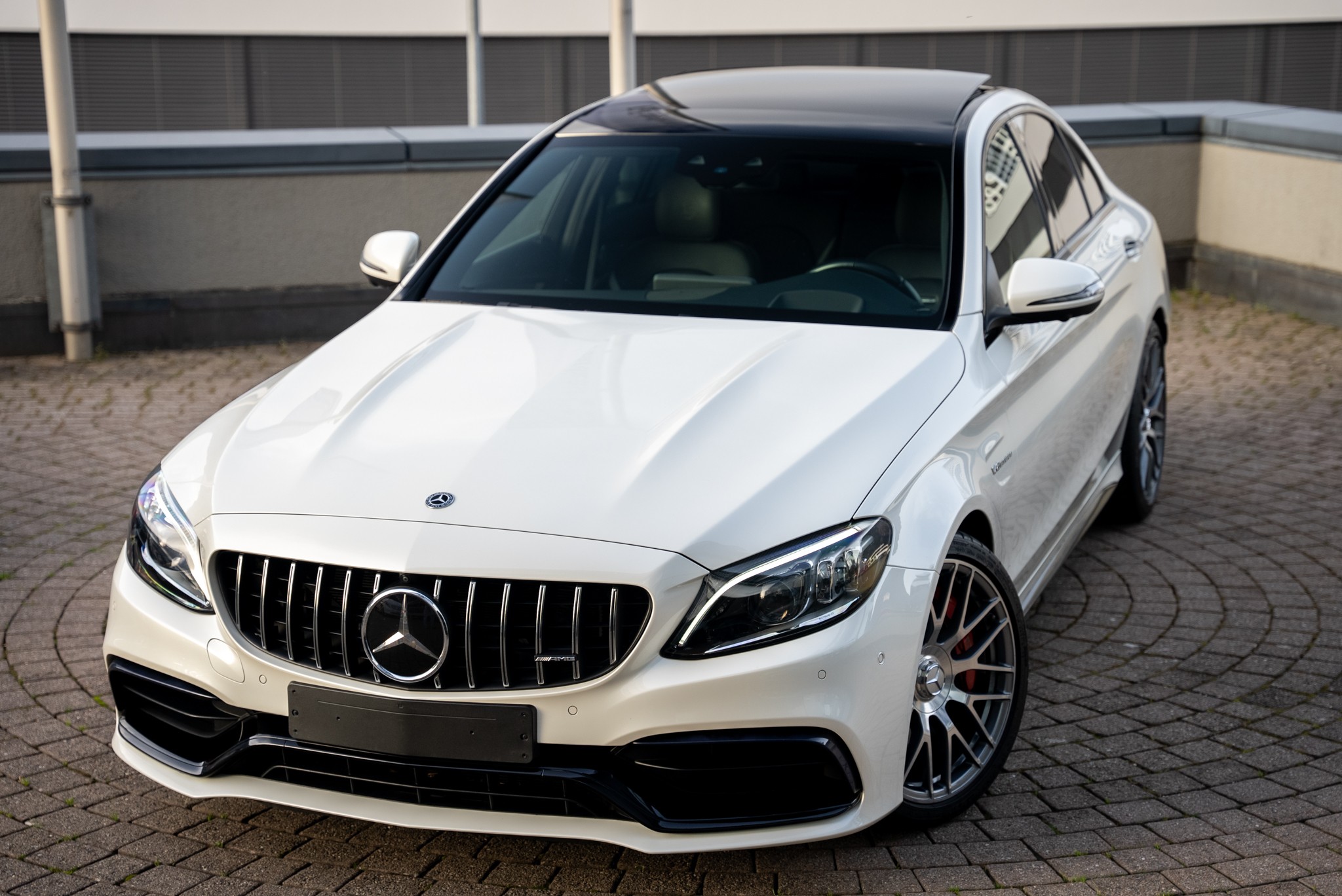 MERCEDES-BENZ C 63 S AMG Speedshift