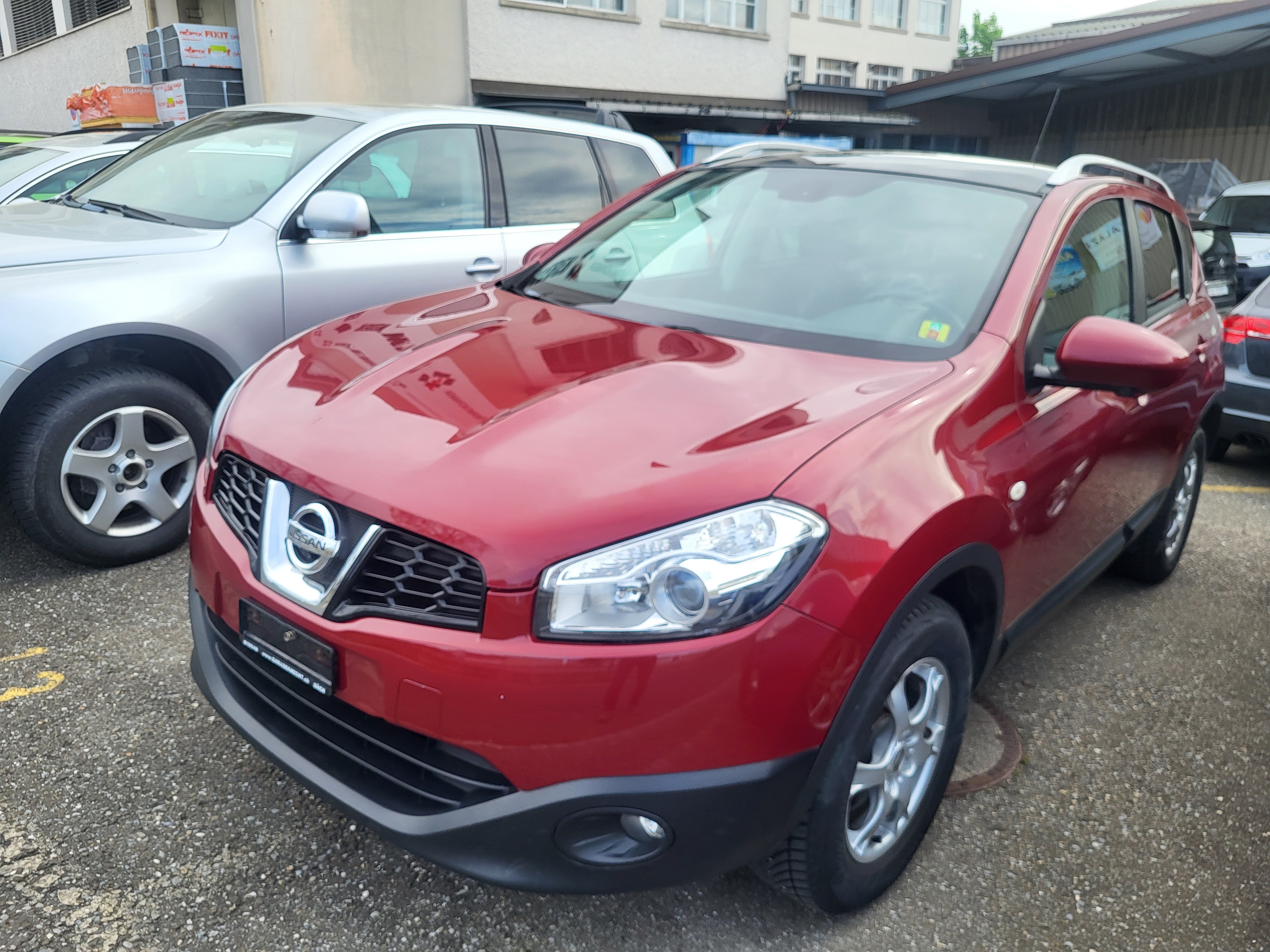 NISSAN Qashqai 1.6 visia