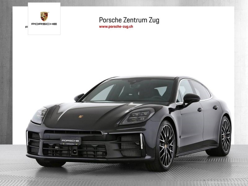 PORSCHE PANAMERA 4