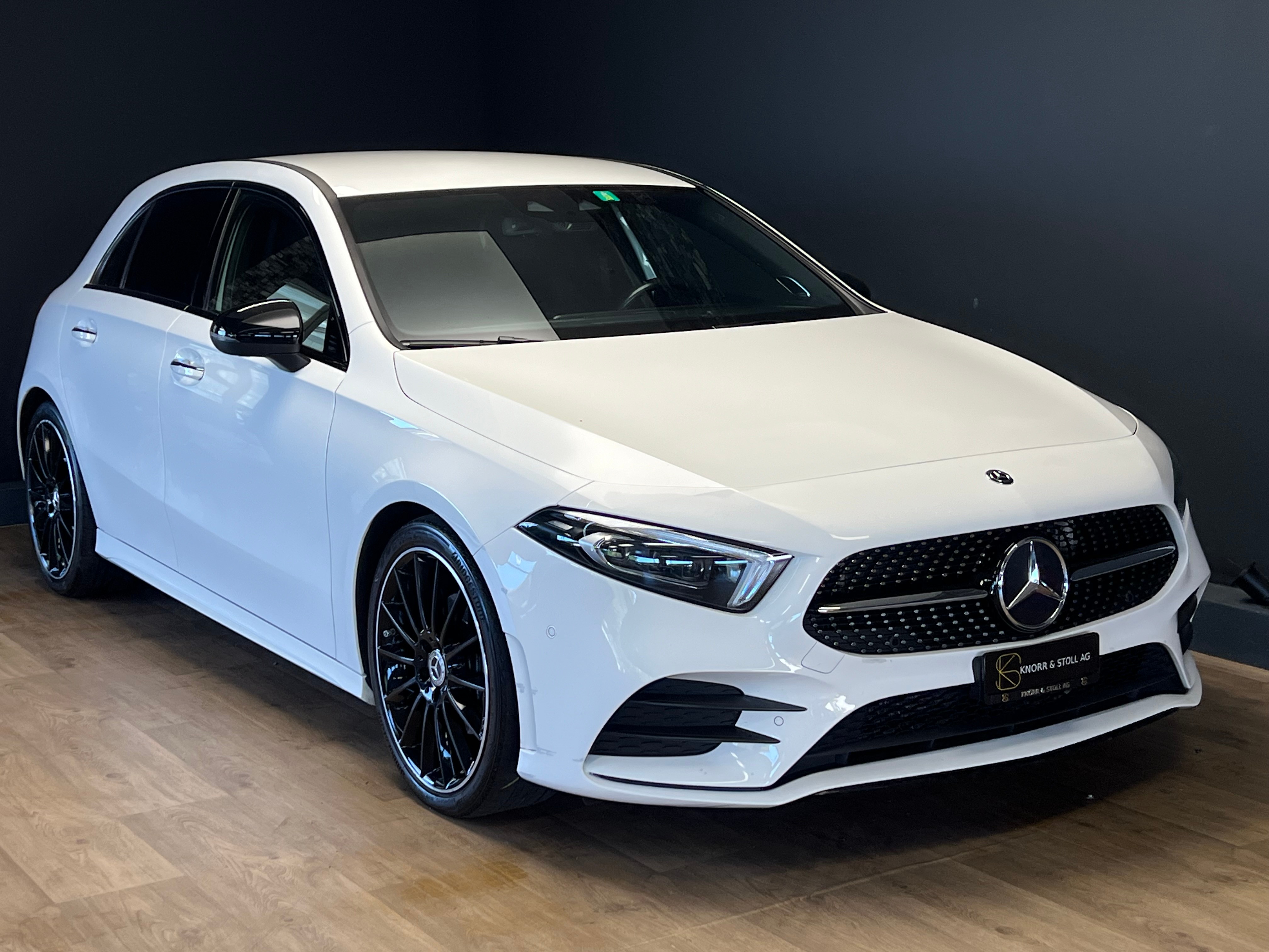 MERCEDES-BENZ A 200 AMG Line 7G-DCT