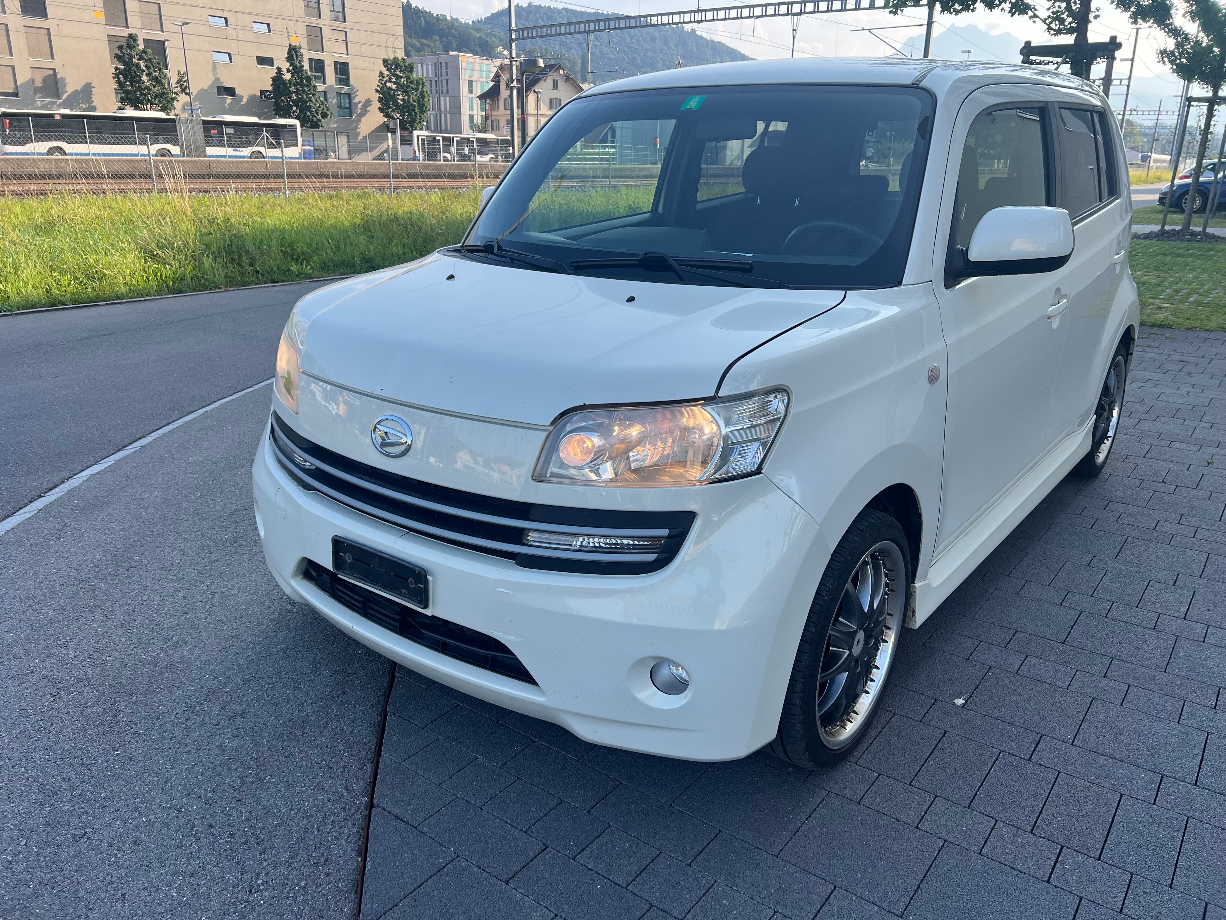 DAIHATSU Materia 1.5 Automatic