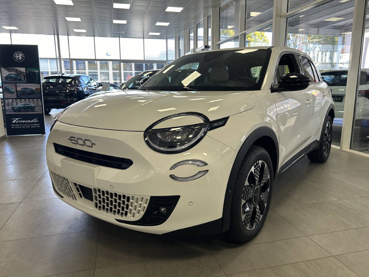 FIAT 600 1.2 Hybrid La Prima