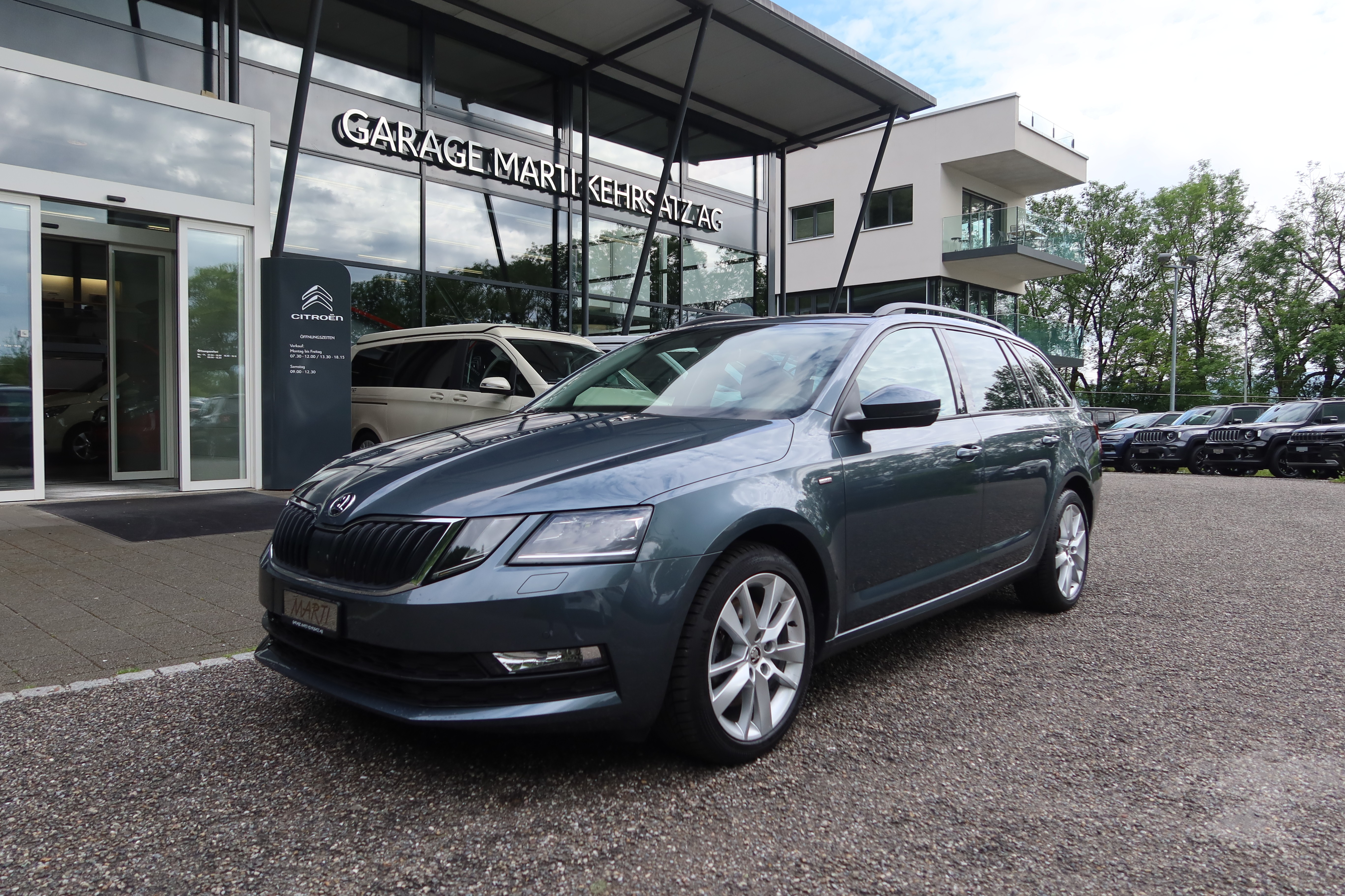 SKODA Octavia 2.0TSI Clever 4x4