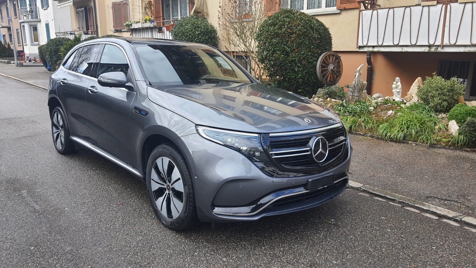 MERCEDES-BENZ EQC 400 4Matic EQ Star