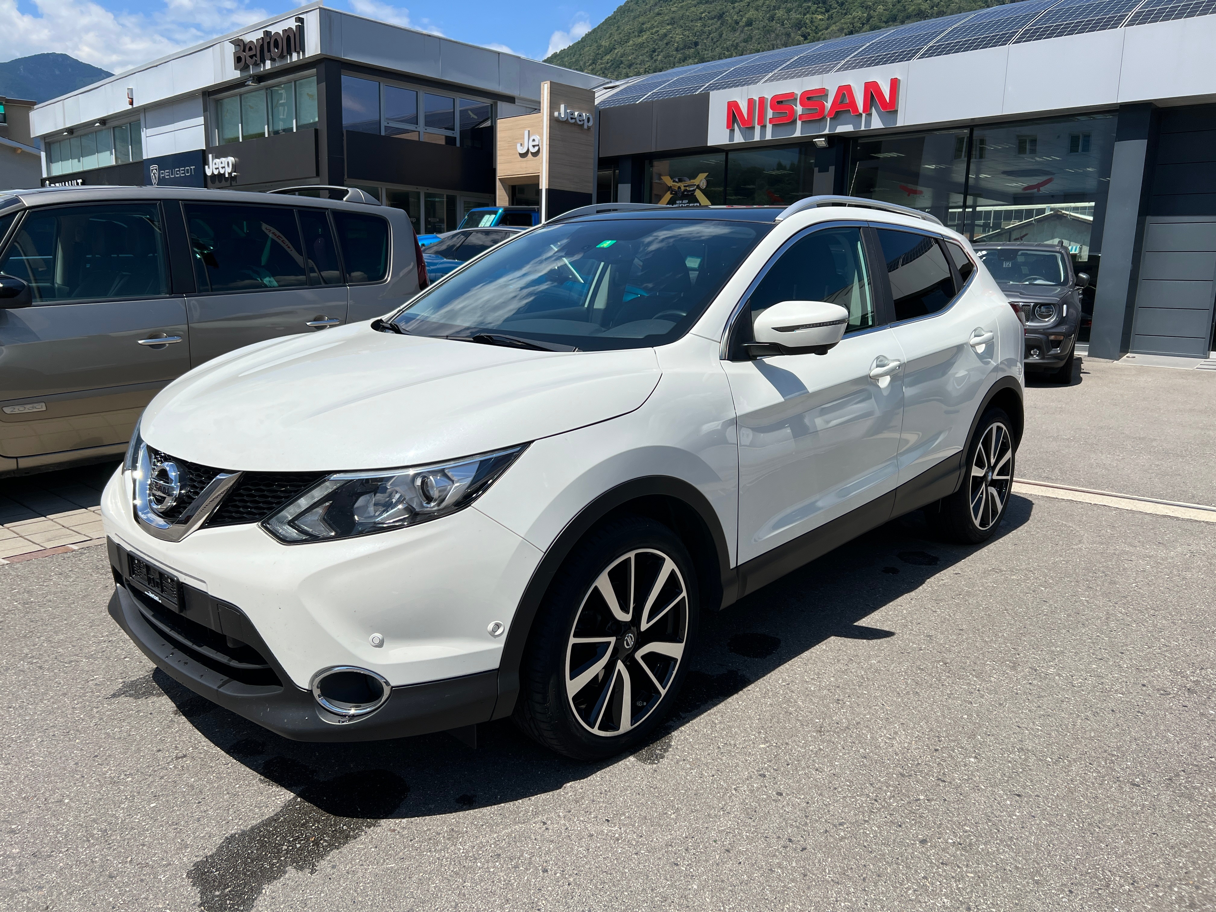 NISSAN QASHQAI 1.6 dCi tekna