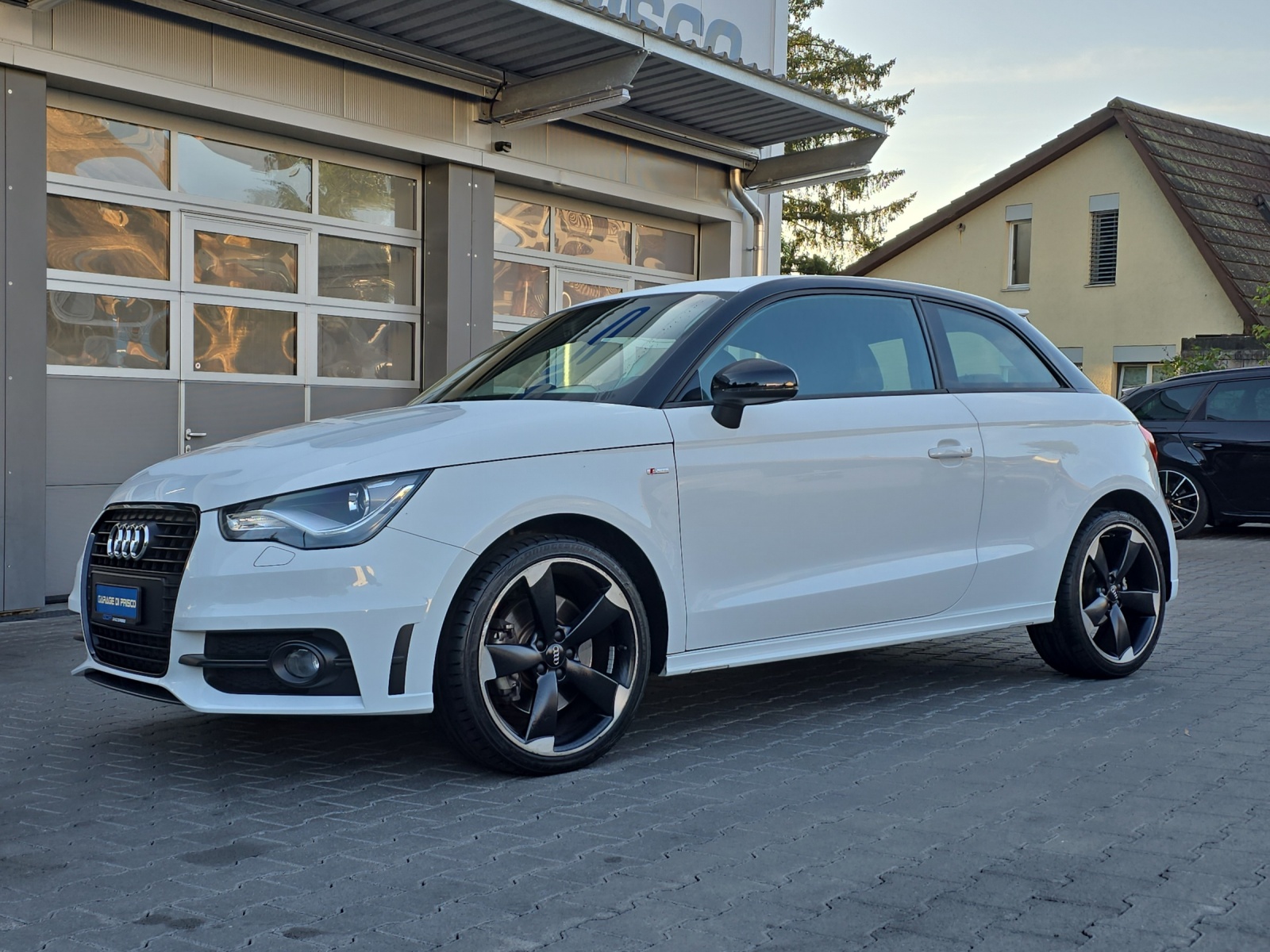 AUDI A1 Sport 1.4 TFSI Ambition S-tronic