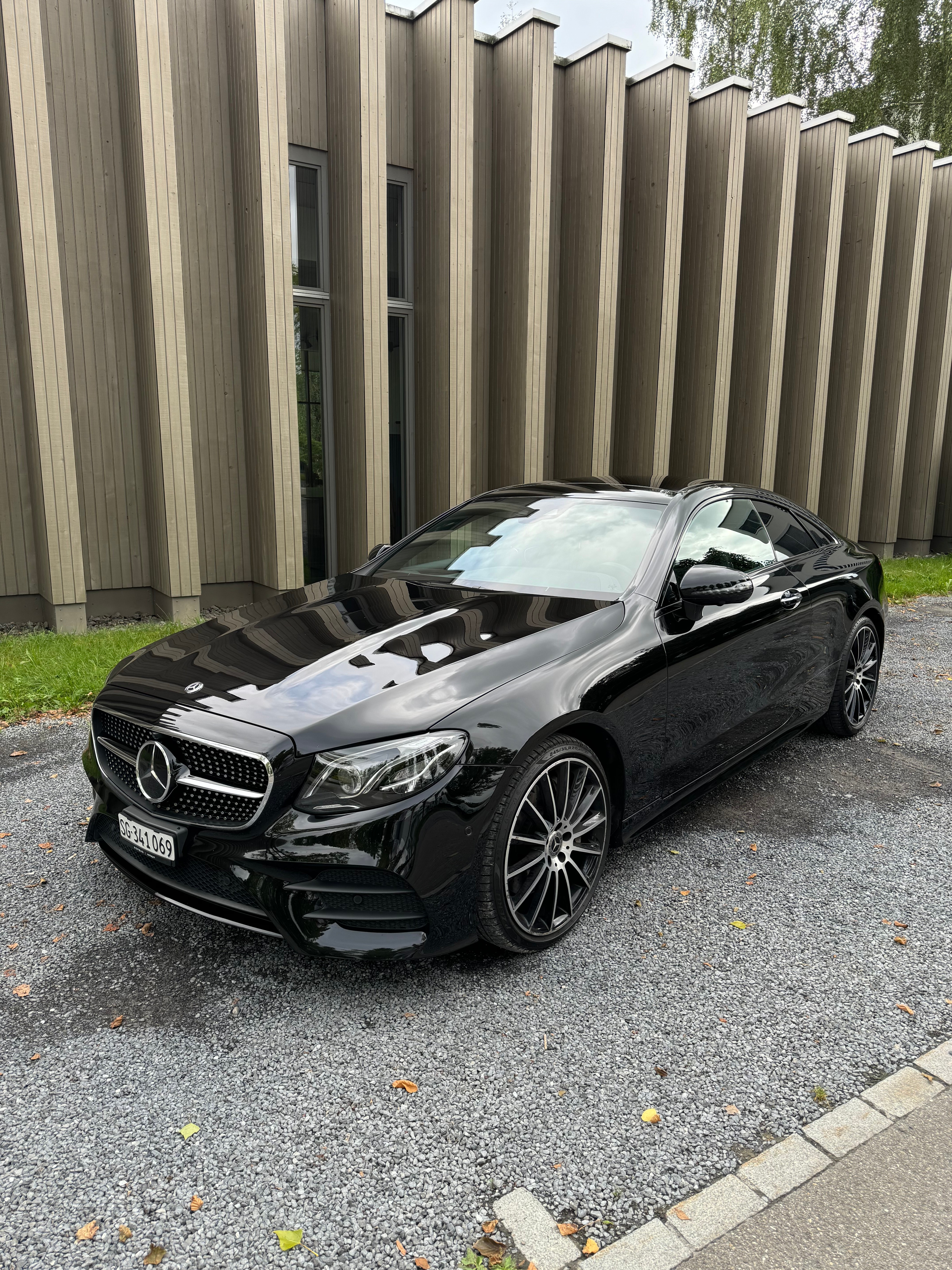 MERCEDES-BENZ E 400 Coupé AMG Line 4 Matic 9G-Tronic