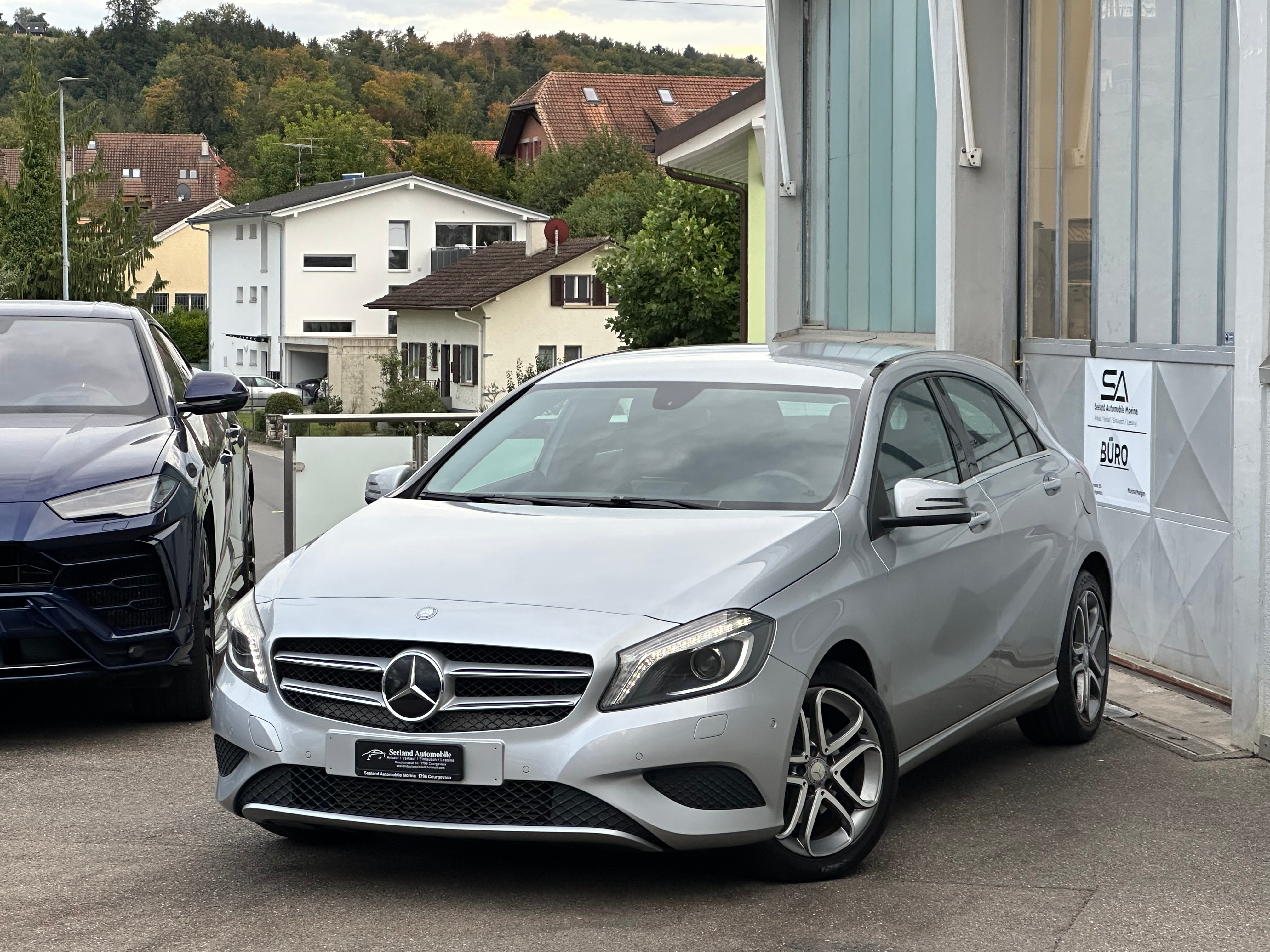 MERCEDES-BENZ A 180 Style 7G-DCT