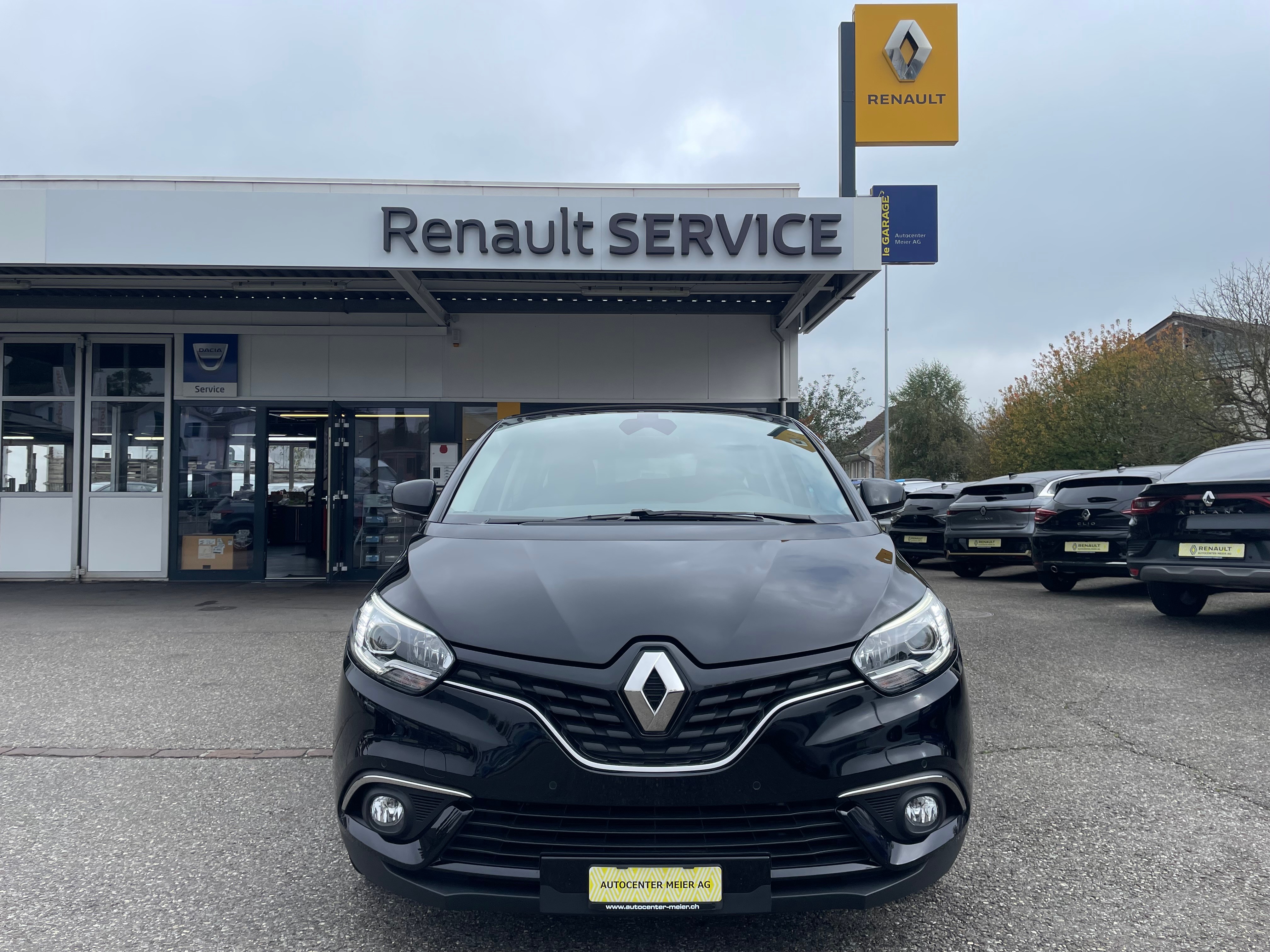 RENAULT Scénic 1.8 dCi Zen