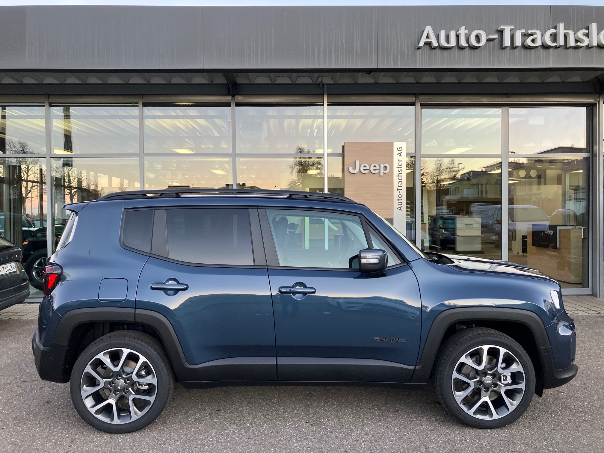 JEEP Renegade 1.3 T PHEV S Plus AWD