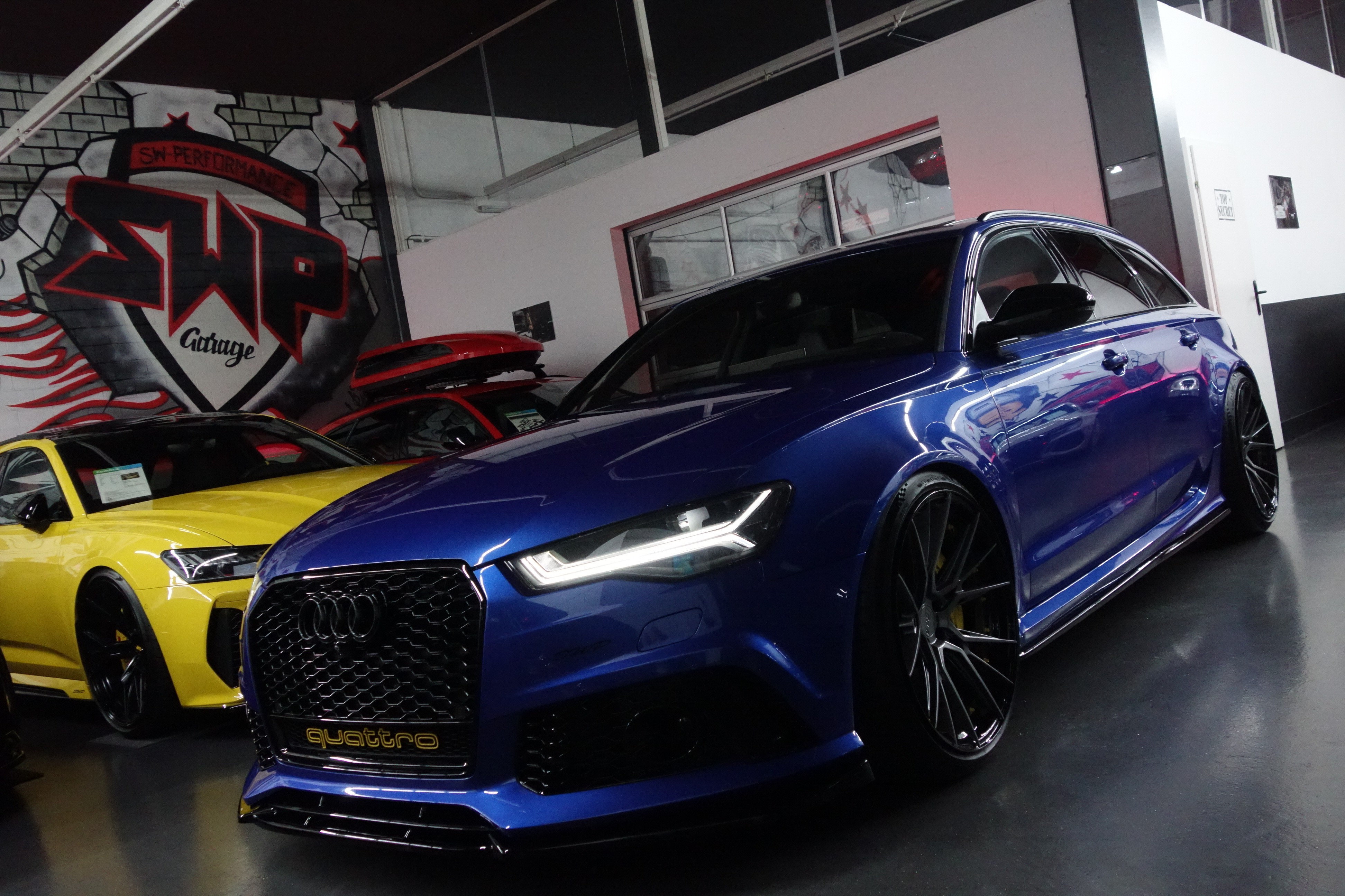 AUDI RS6 Avant 4.0 TFSI V8 PERFORMANCE QUATTRO BLUE UNIKAT